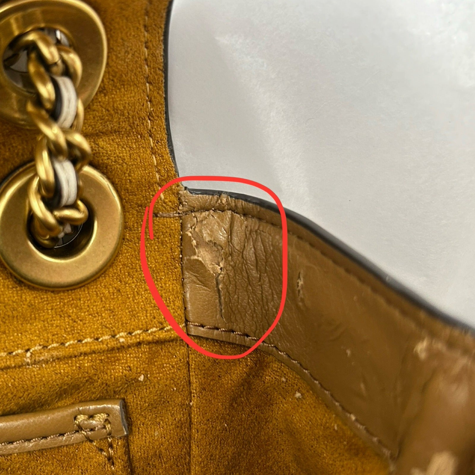 COACH 牛皮皮革Rucksack金扣鏈帶背包