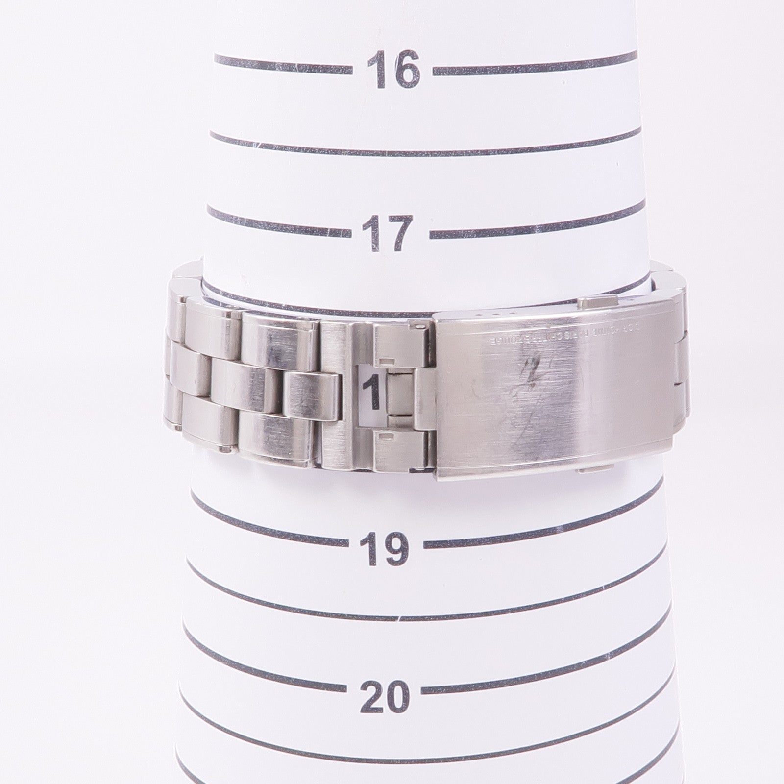 Dior Chiffre Rouge RY3440