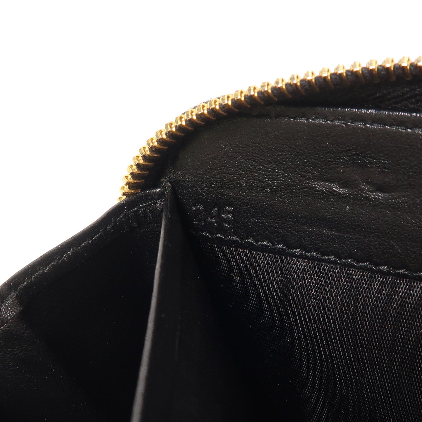 Miu Miu 牛皮皮革Long Wallet金扣長錢包