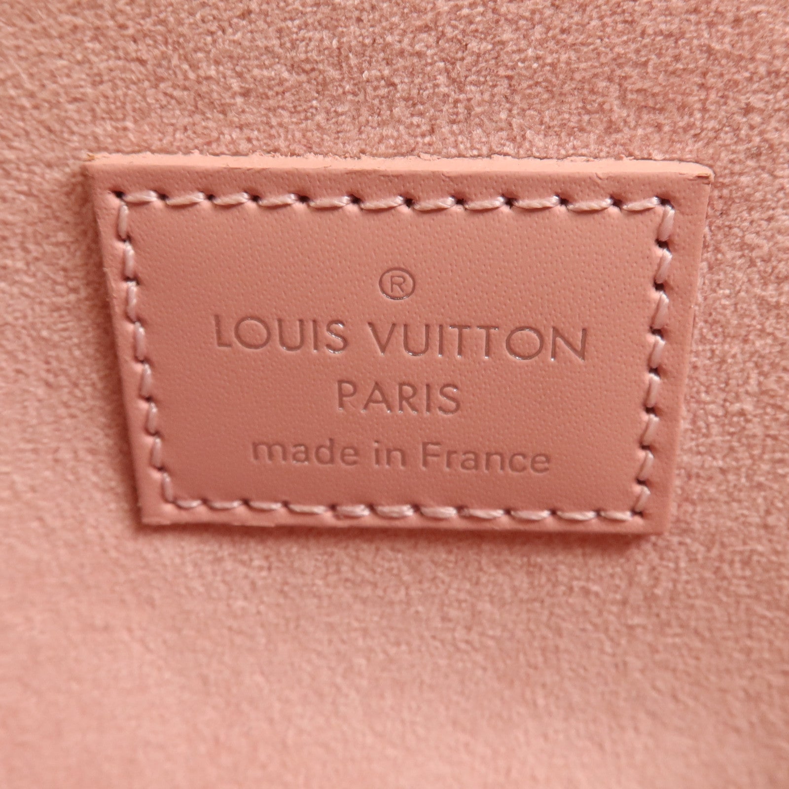 LOUIS VUITTON Epi Pochette Felicie銀扣鏈帶肩背袋