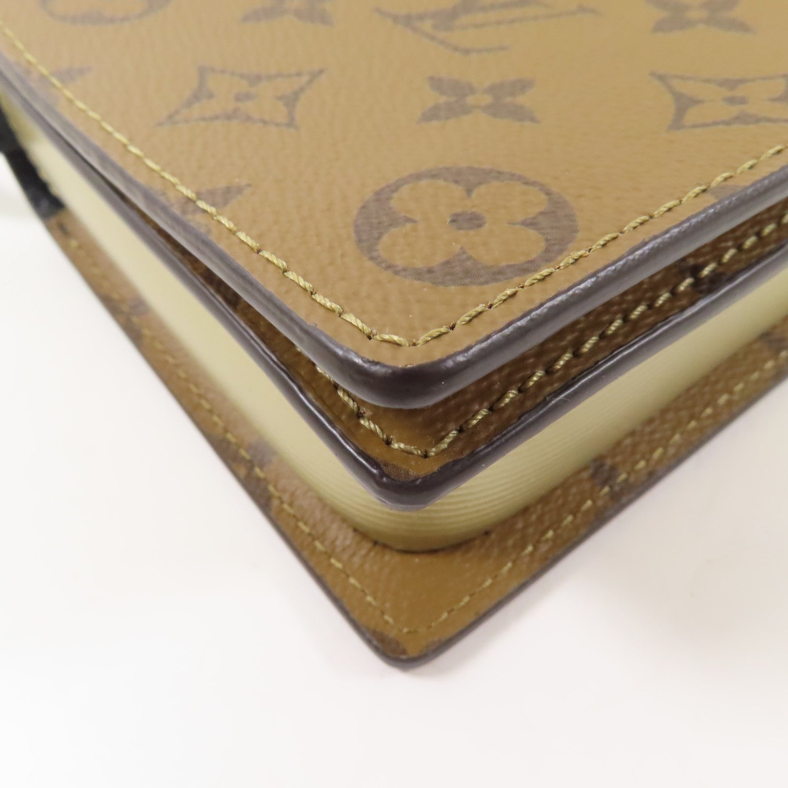 LOUIS VUITTON 【激減優惠】Monogram Reverse Book Chain Wallet金扣肩背袋