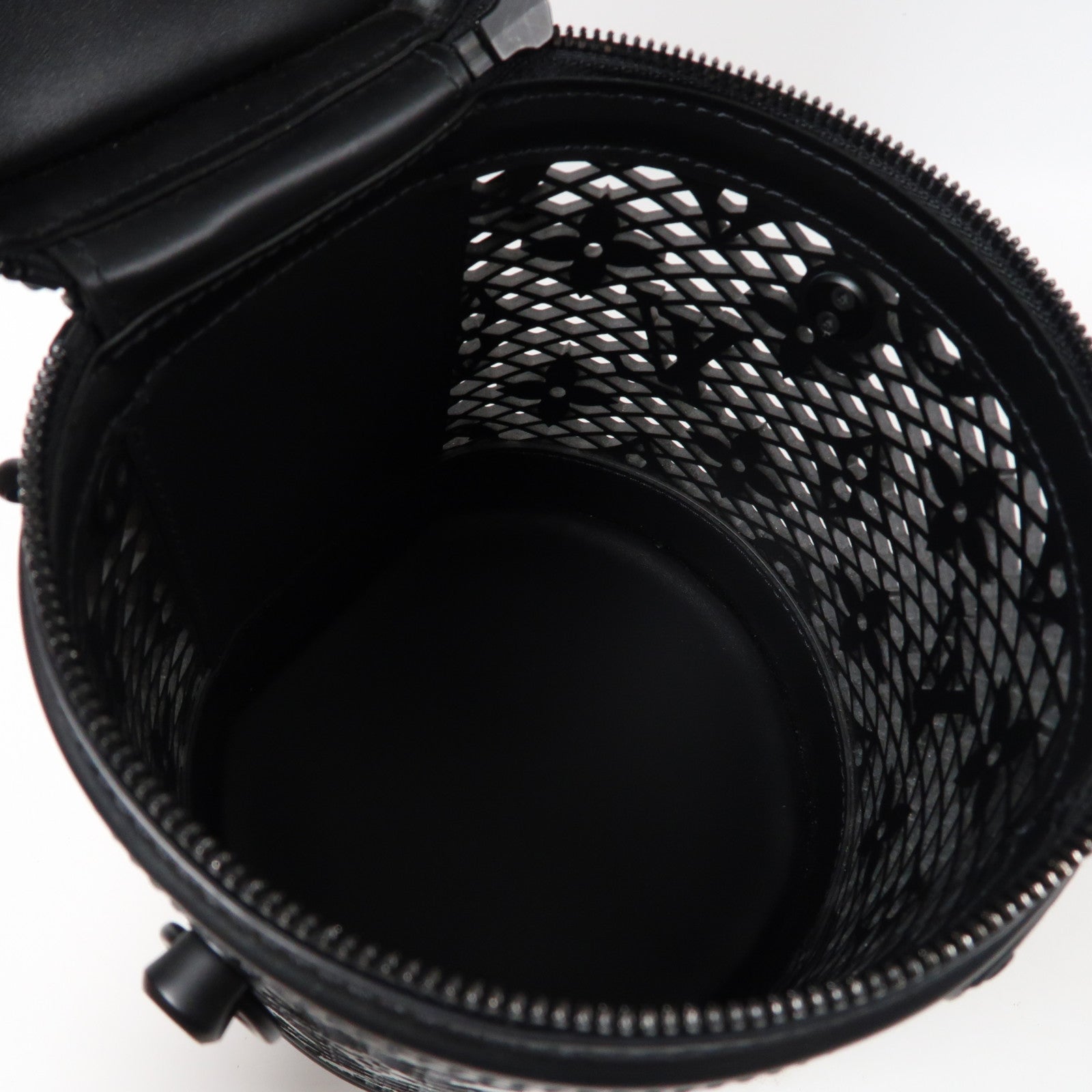 LOUIS VUITTON 【激減優惠】Monogram Lace Cannes手挽肩背兩用袋黑色