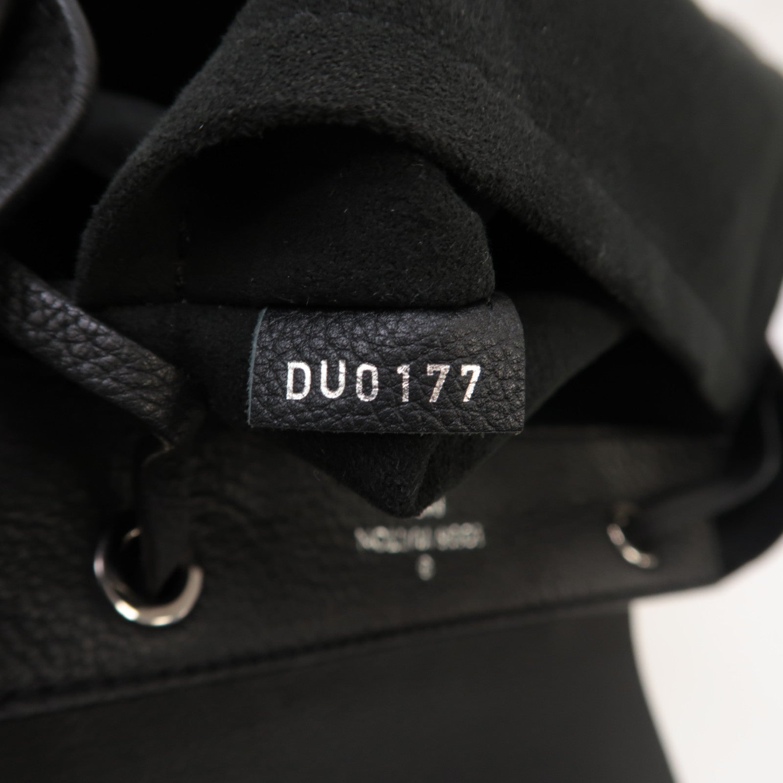 LOUIS VUITTON LV SHW Lock Me Backpack M41815 Calfskin Leather Black Noir