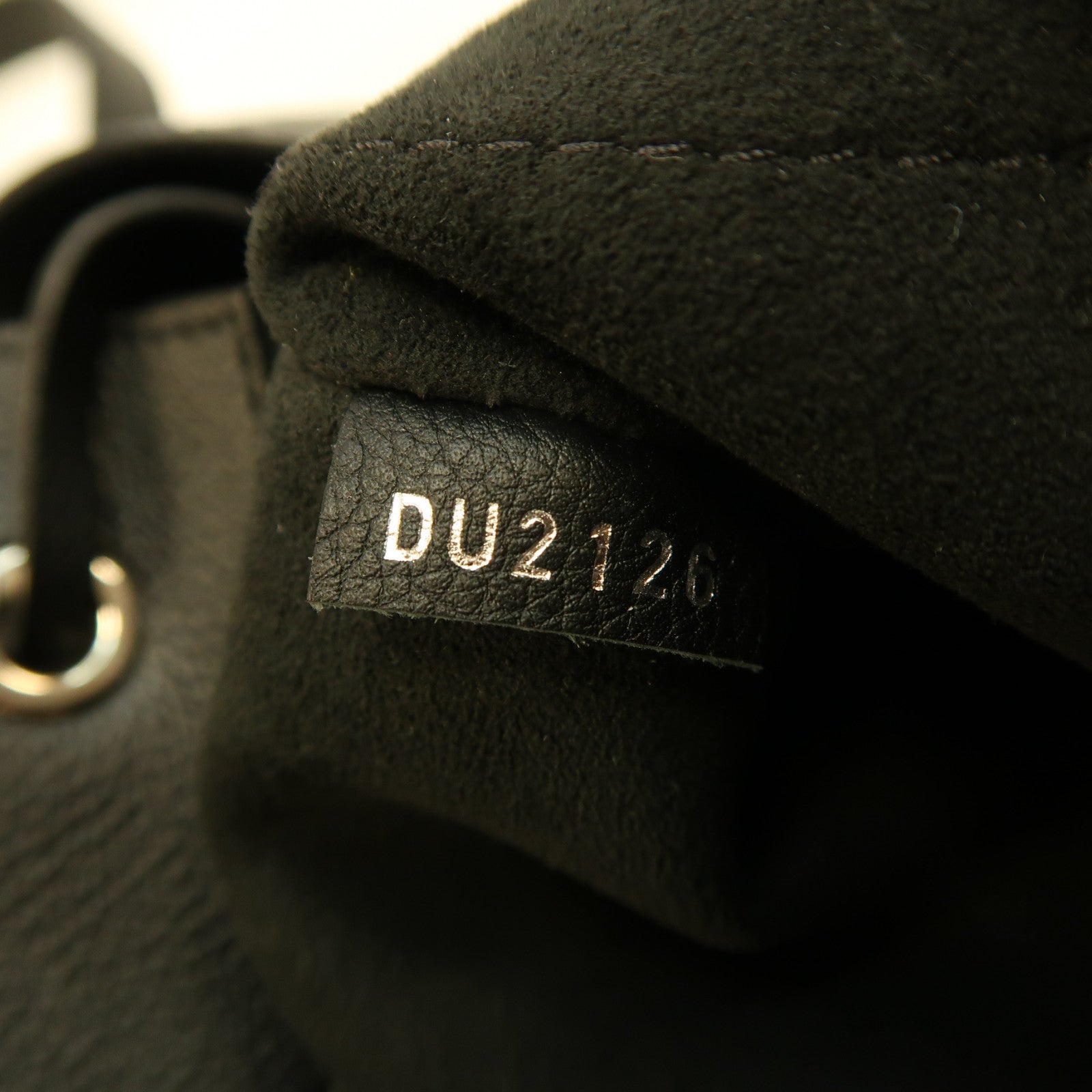 LOUIS VUITTON 【激減優惠】牛皮皮革Lockme Backpack銀扣背包黑色