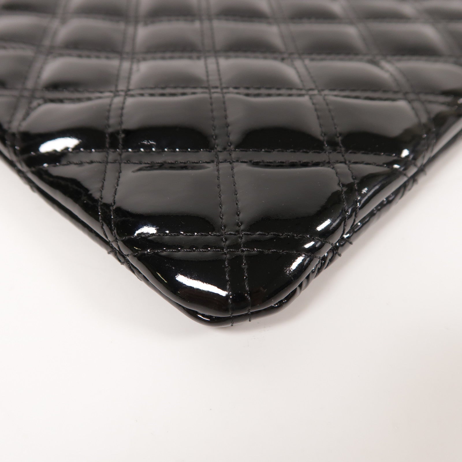 CHANEL 漆皮皮革Clutch Bag銀扣手拿包