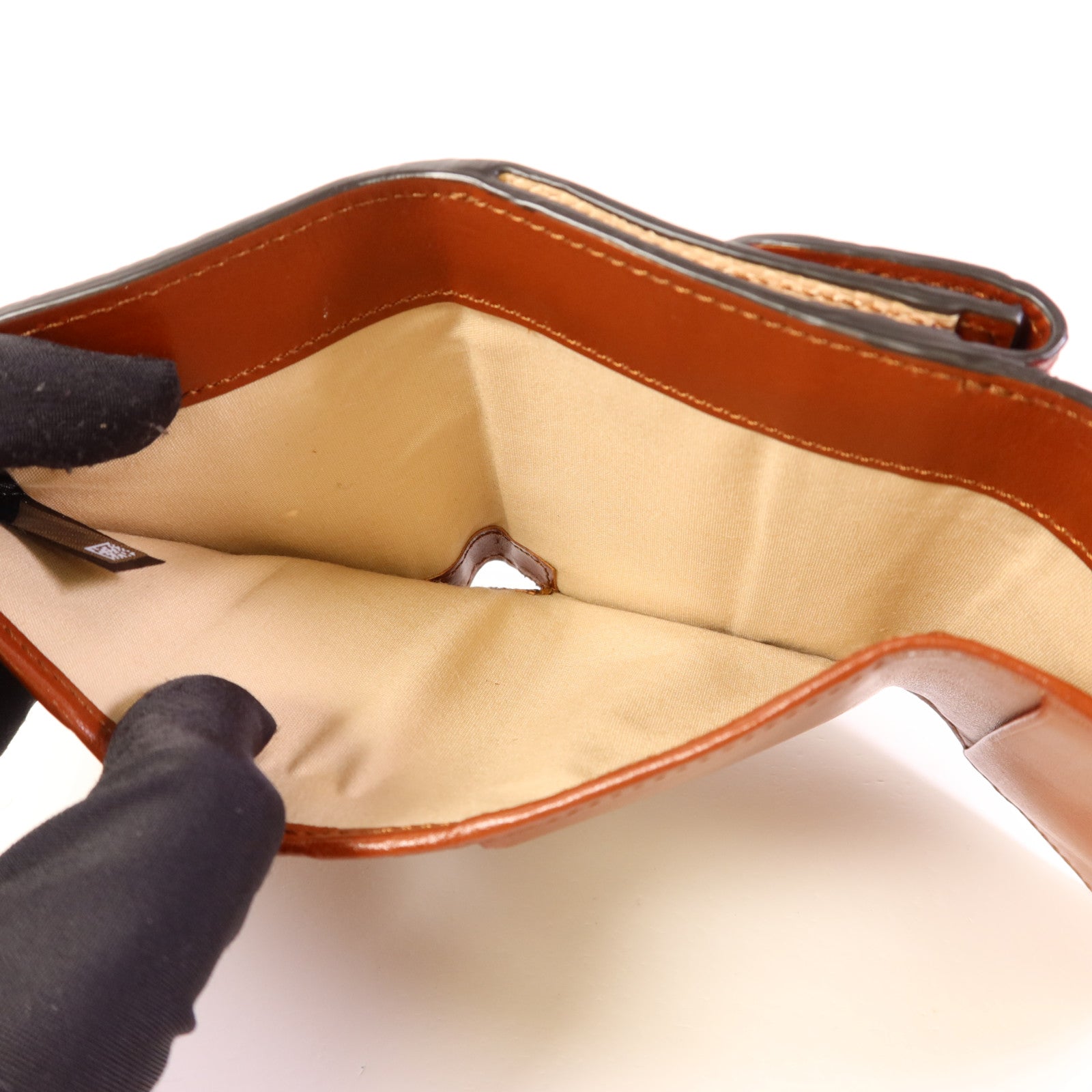 Chloe 牛皮皮革Trifold Wallet金扣錢包