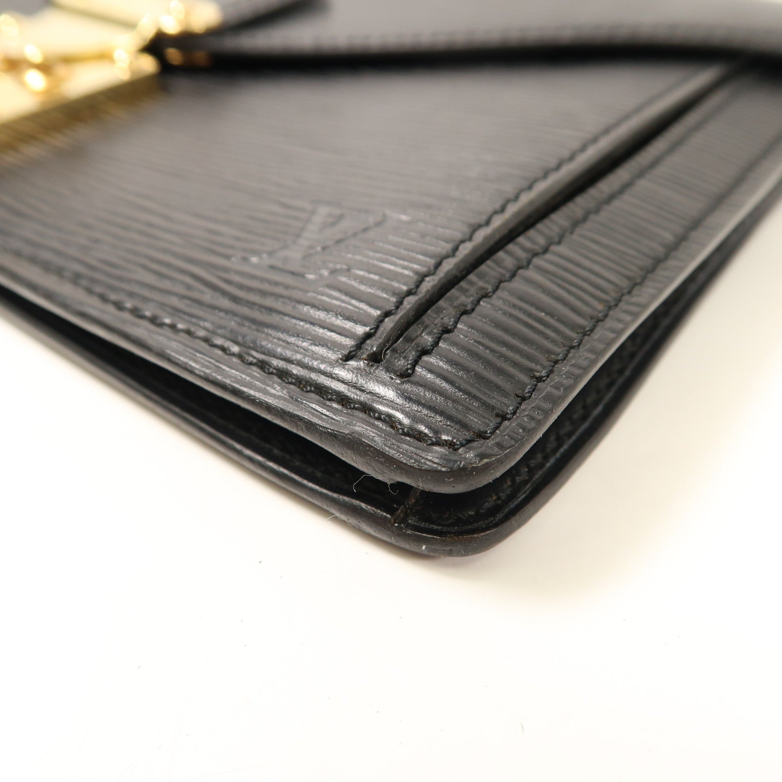 LOUIS VUITTON LV GHW Pochette Sellier Dragonne Pouch Clutch Bag Epi M52621 Black