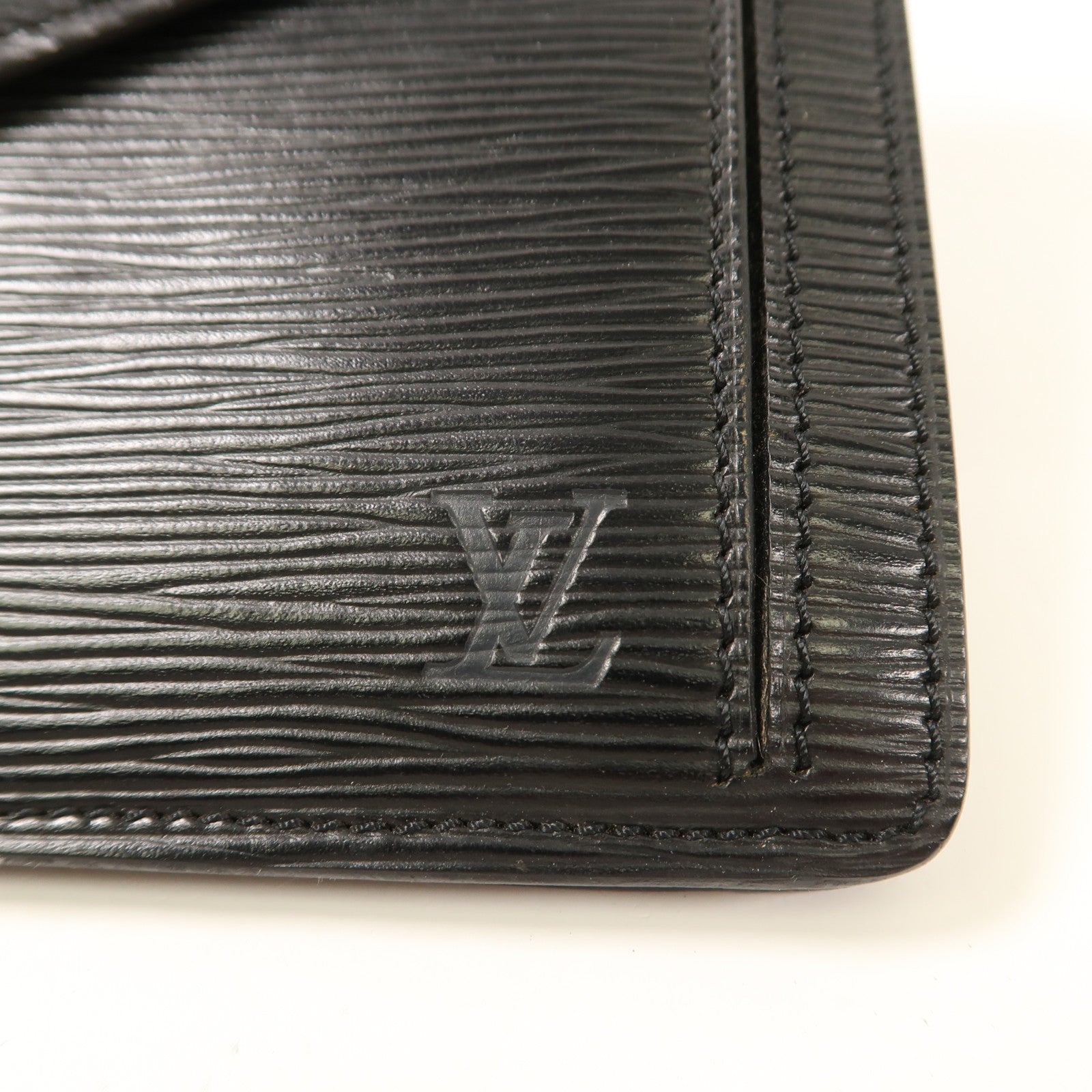 LOUIS VUITTON LV GHW Pochette Sellier Dragonne Pouch Clutch Bag Epi M52621 Black