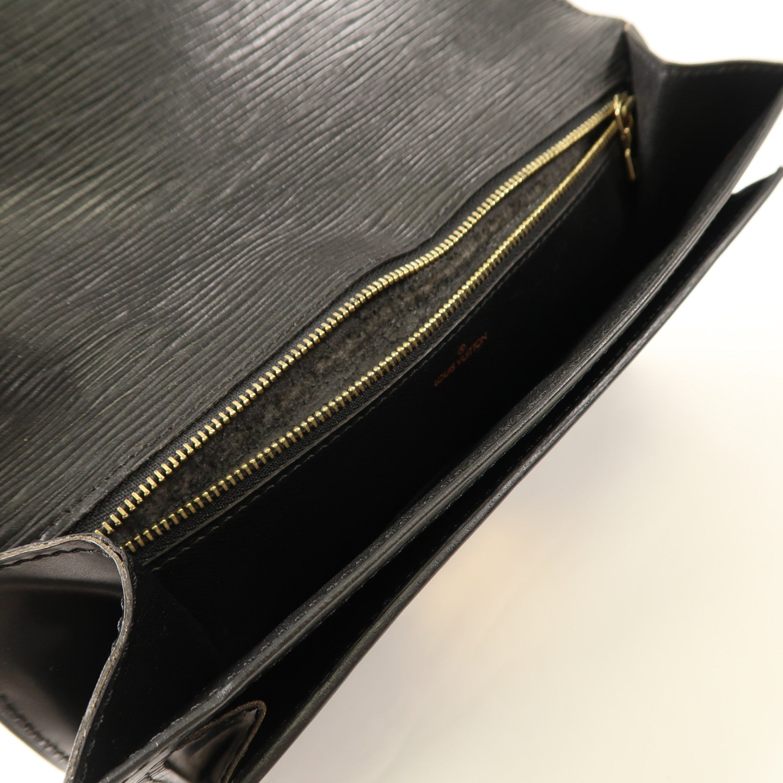 LOUIS VUITTON LV GHW Pochette Sellier Dragonne Pouch Clutch Bag Epi M52621 Black