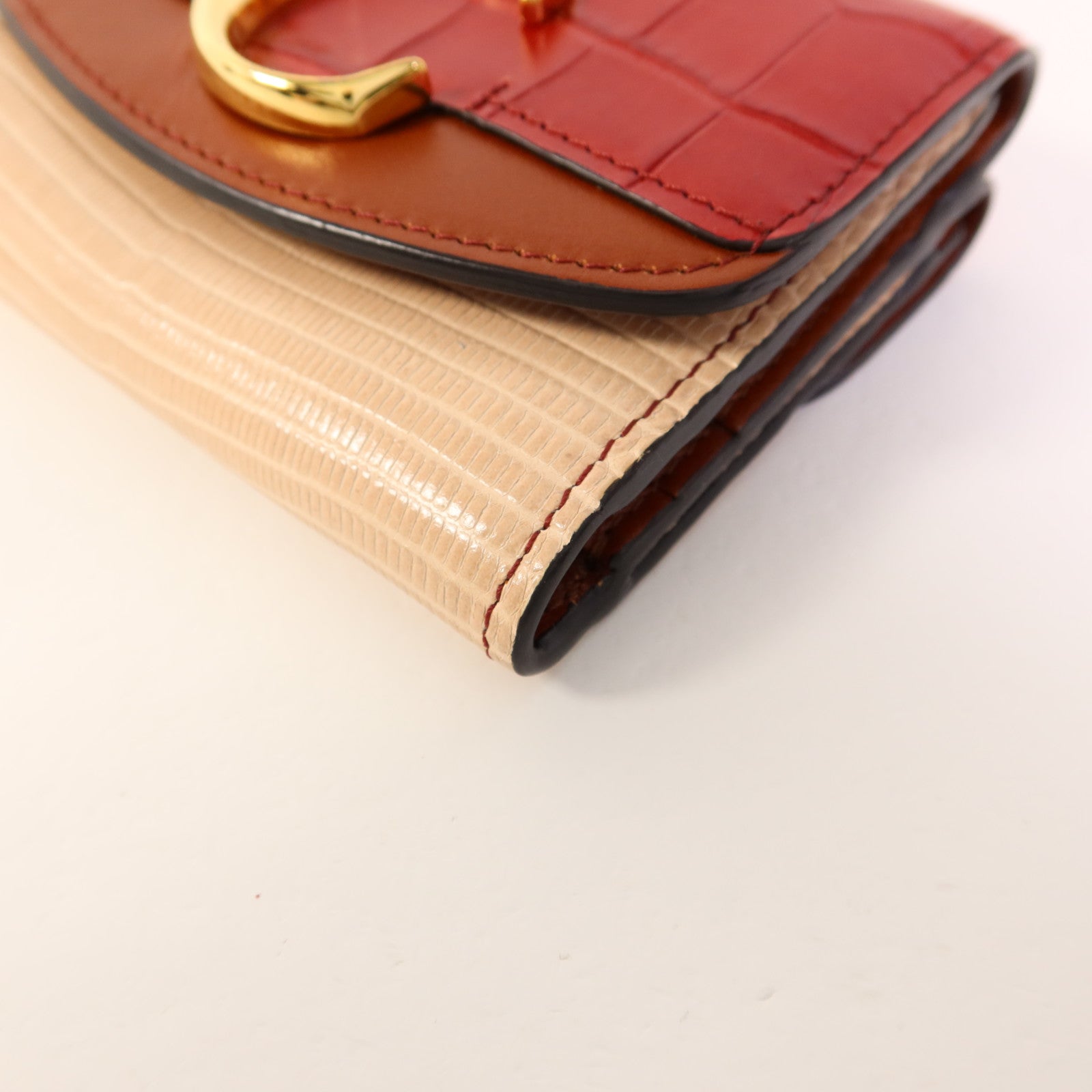 Chloe 牛皮皮革Trifold Wallet金扣錢包