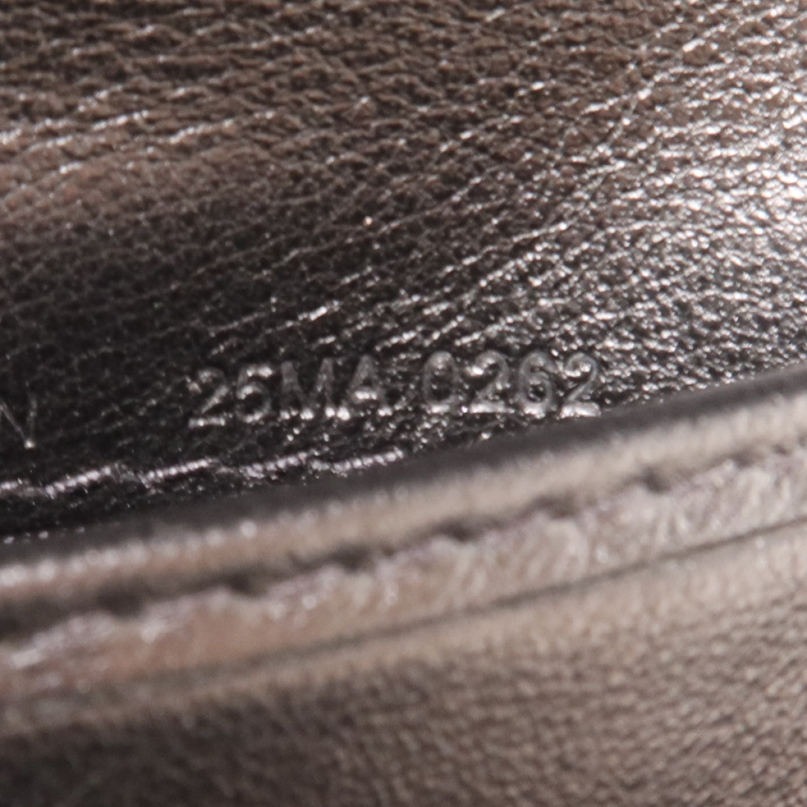 Dior 漆皮皮革Lady Dior Gardenia Wallet金扣錢包