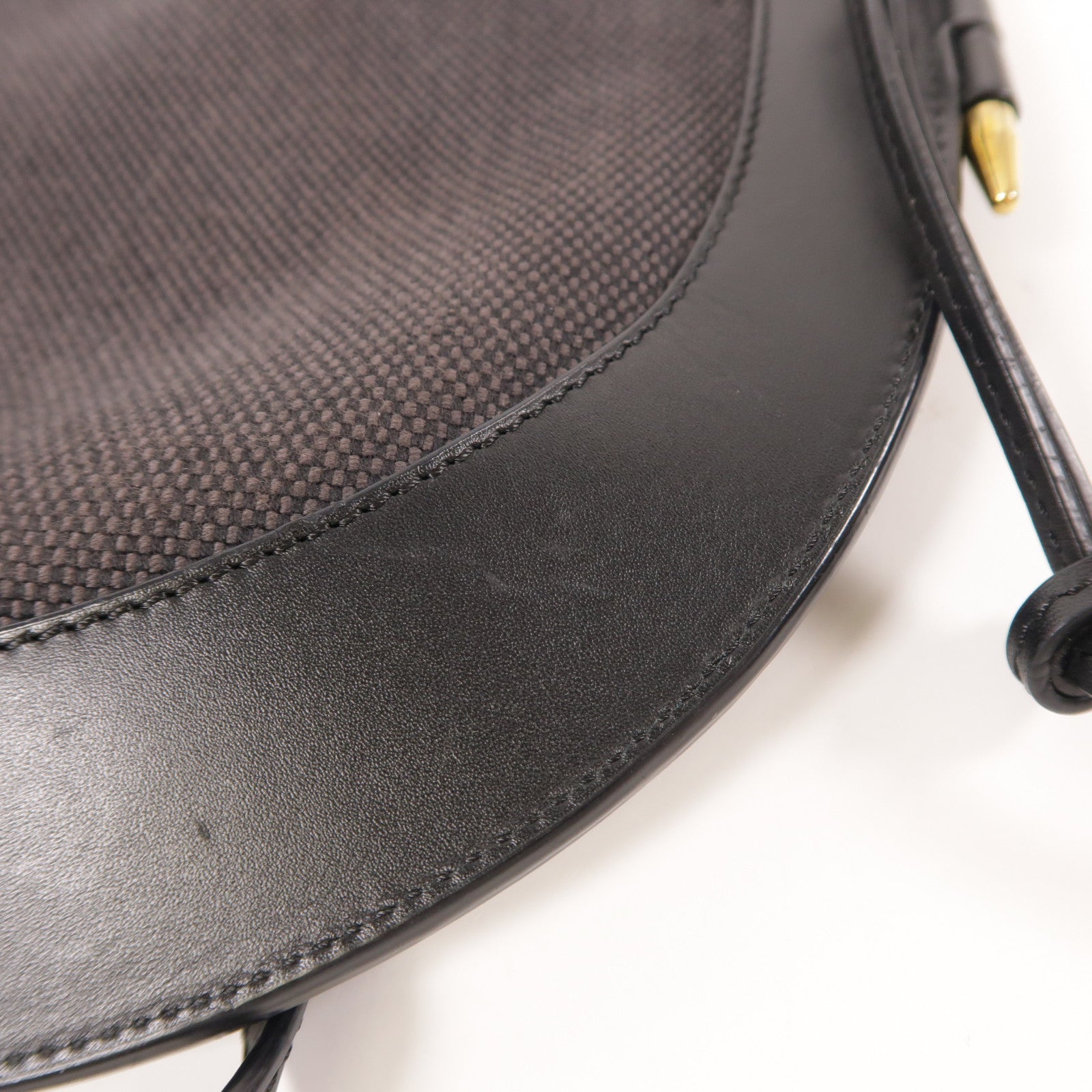 LOEWE 帆布Shoulder Bag金扣肩背袋