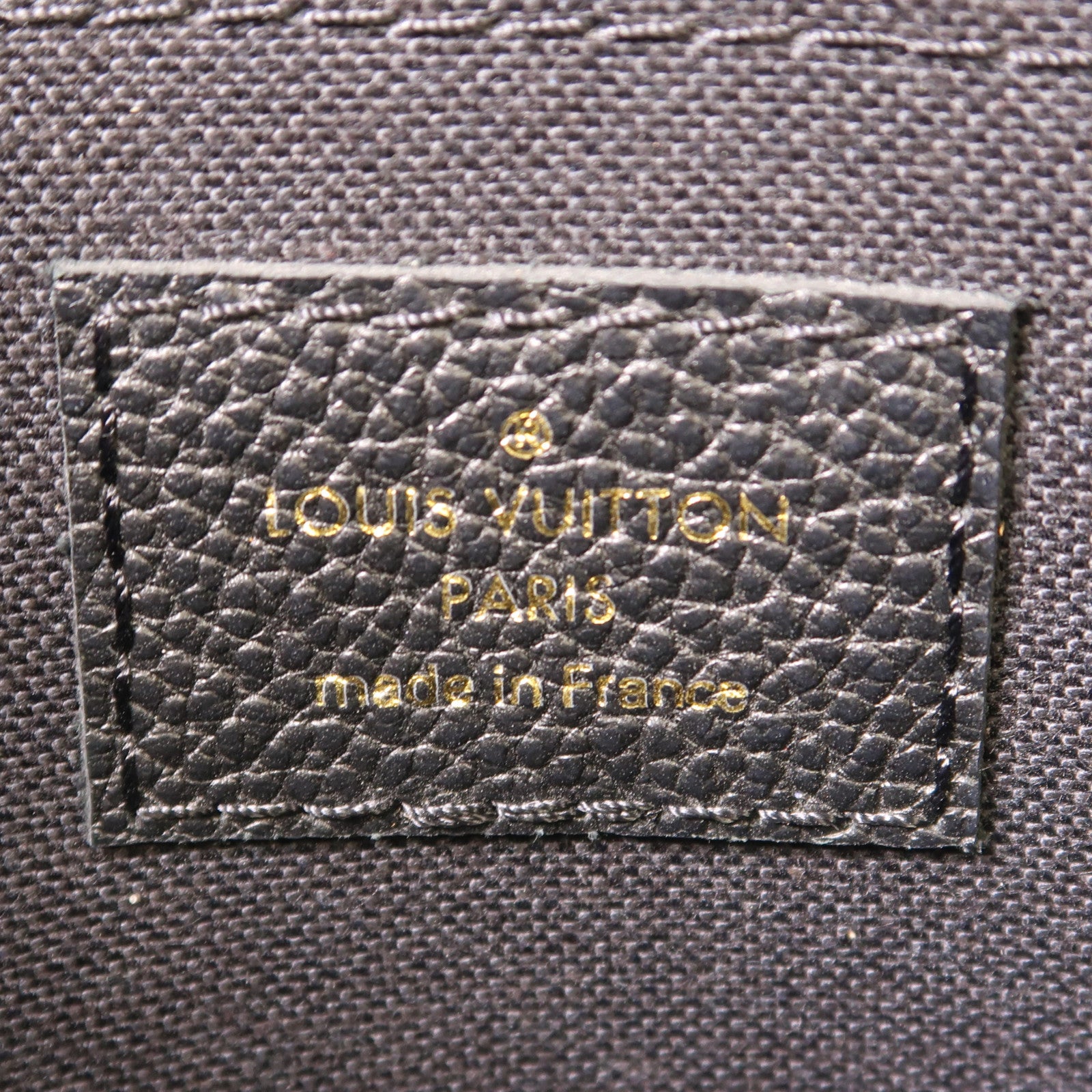 LOUIS VUITTON Monogram Empreinte Daily Pouch金扣手拿包黑色