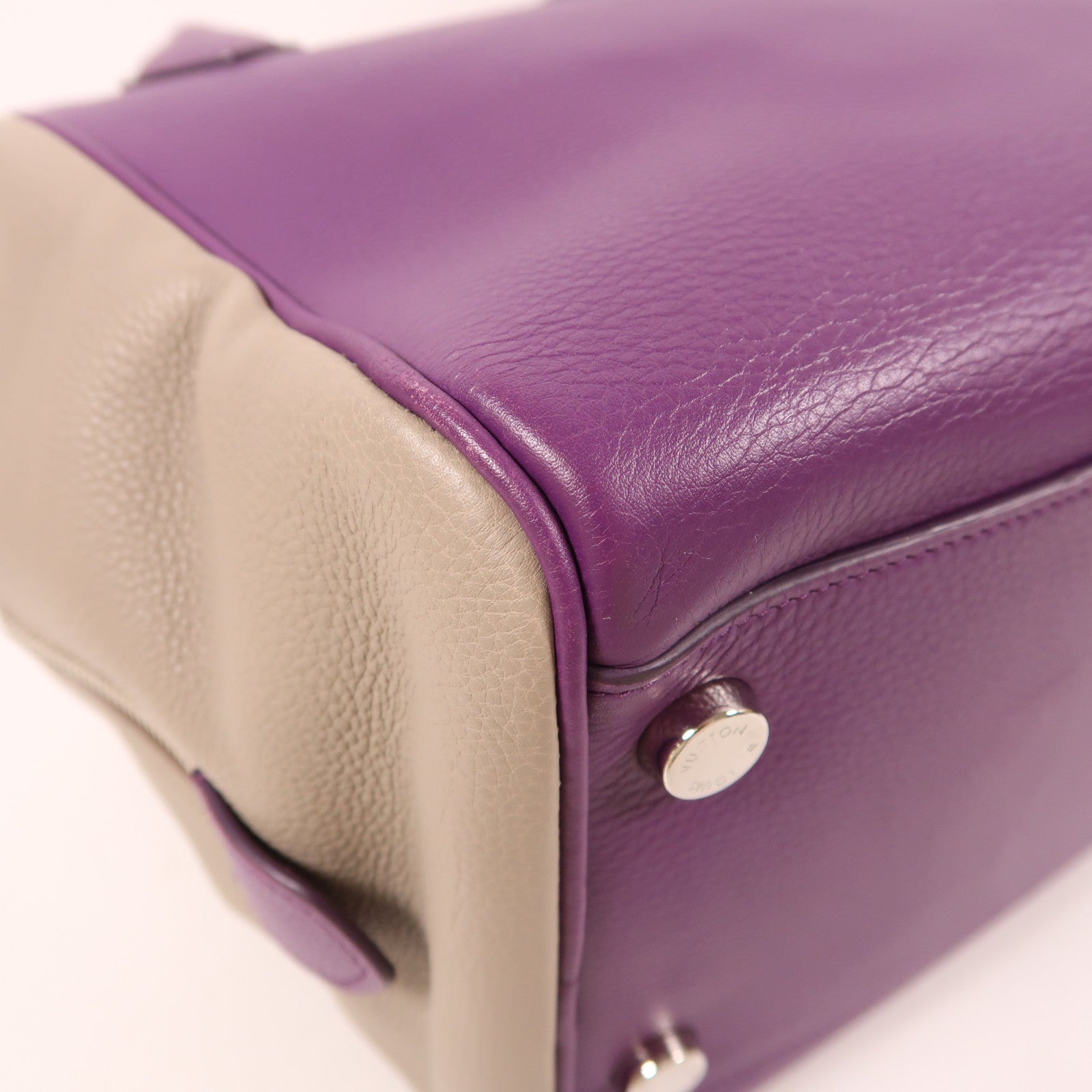 LOUIS VUITTON (PRICE DOWN) LV SHW Milaris Hand Bag Leather Purple/Grey