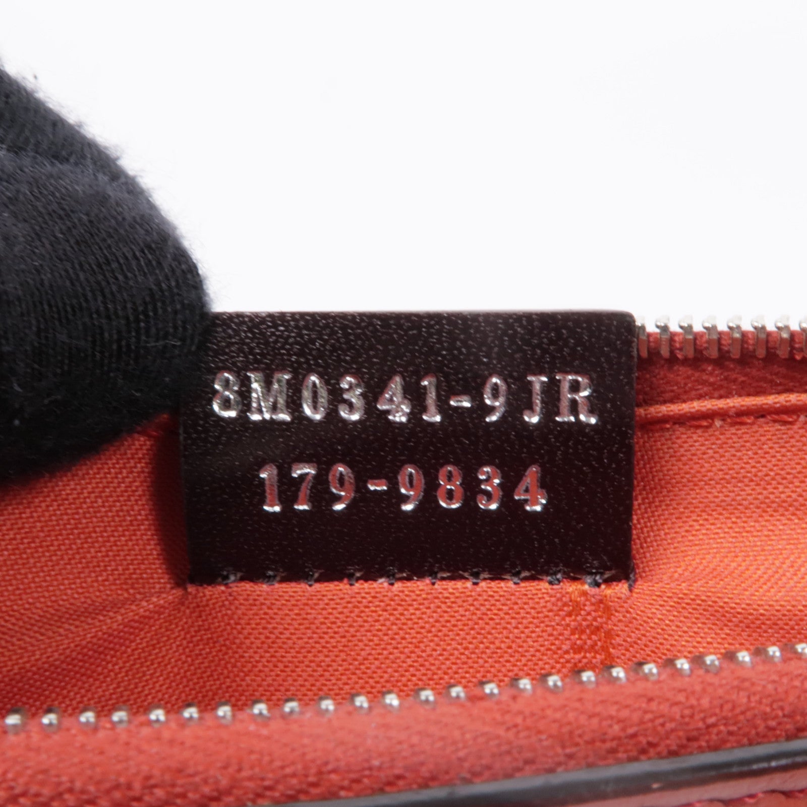 FENDI 牛皮皮革Clutch銀扣手拿包