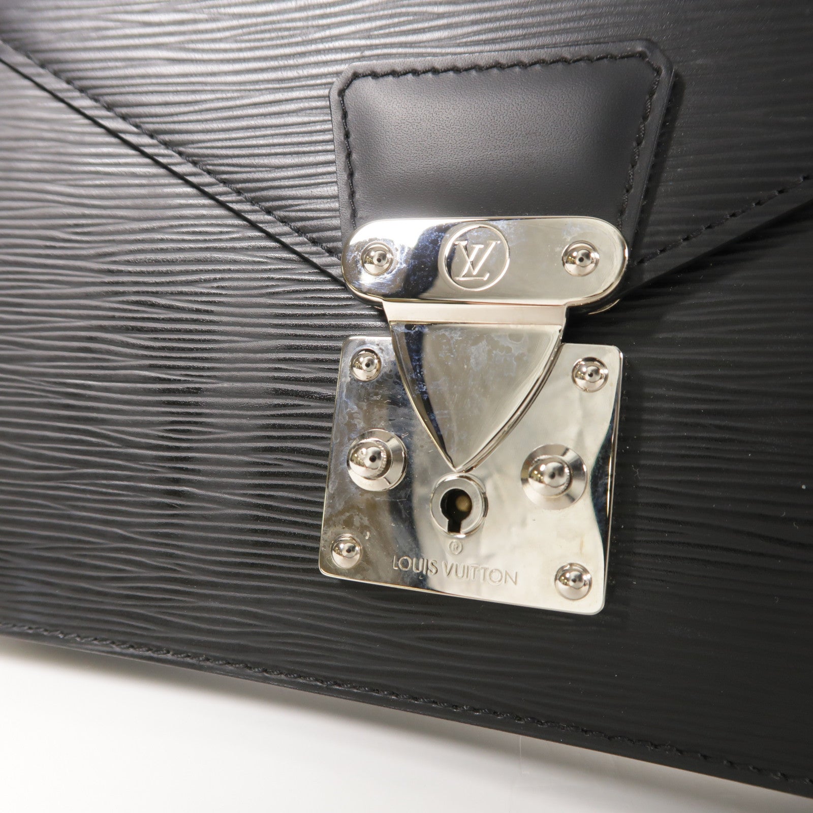 LOUIS VUITTON Epi Pochette Sellier Dra銀扣手拿包