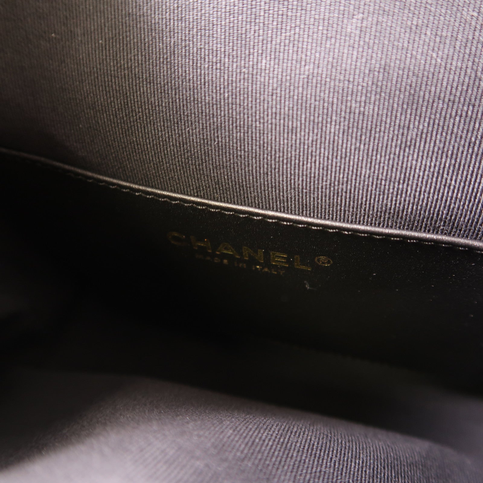 CHANEL 牛皮皮革Backpack金扣背包