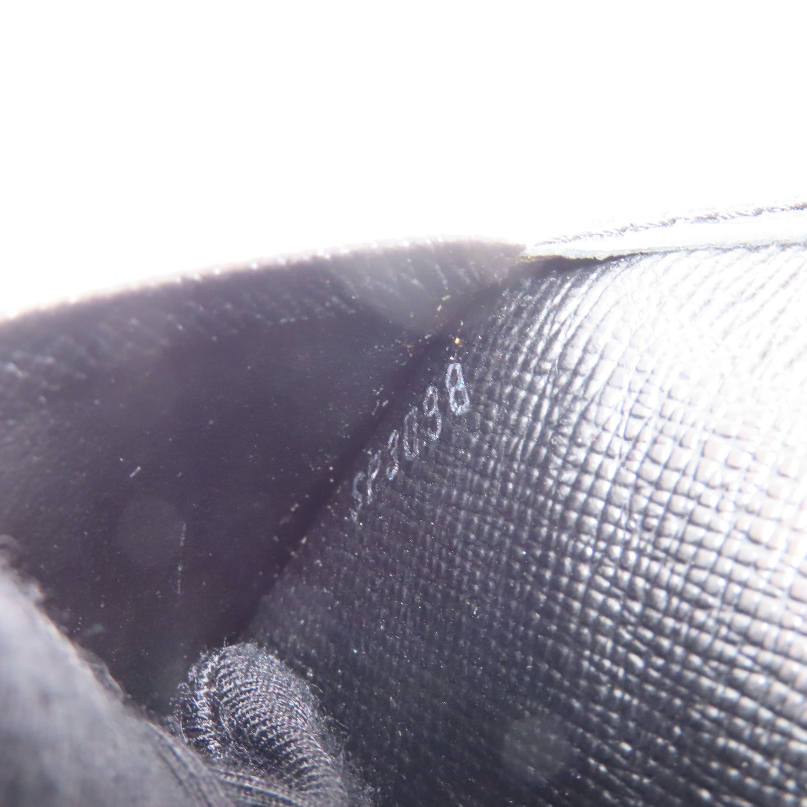 LOUIS VUITTON 【激減優惠】Epi Long Wallet銀扣長錢包黑色