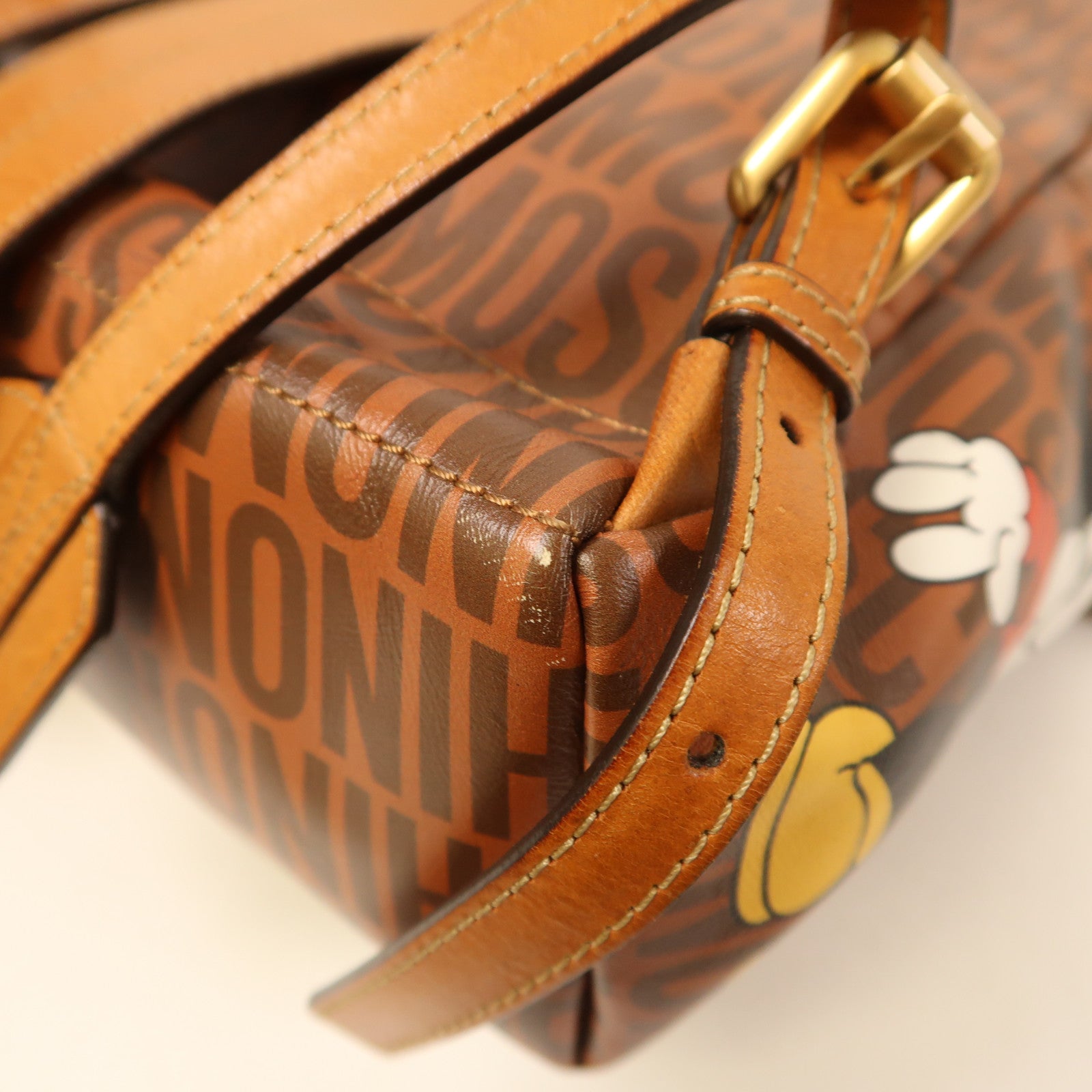 MOSCHINO 牛皮皮革Betty Collection金扣背包啡色