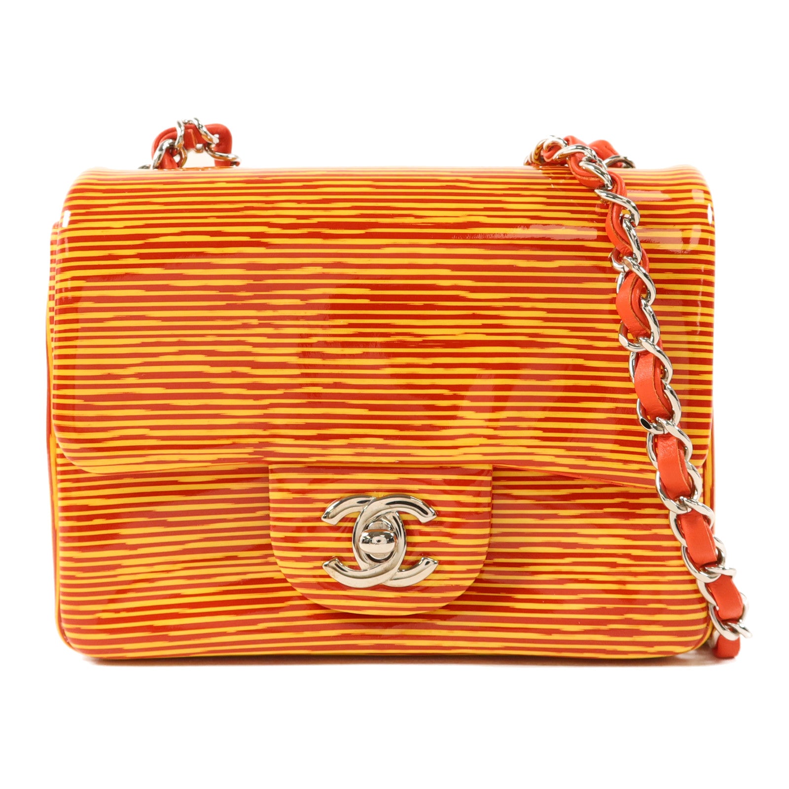 CHANEL 漆皮皮革Mini Classic 17銀扣鏈帶肩背袋