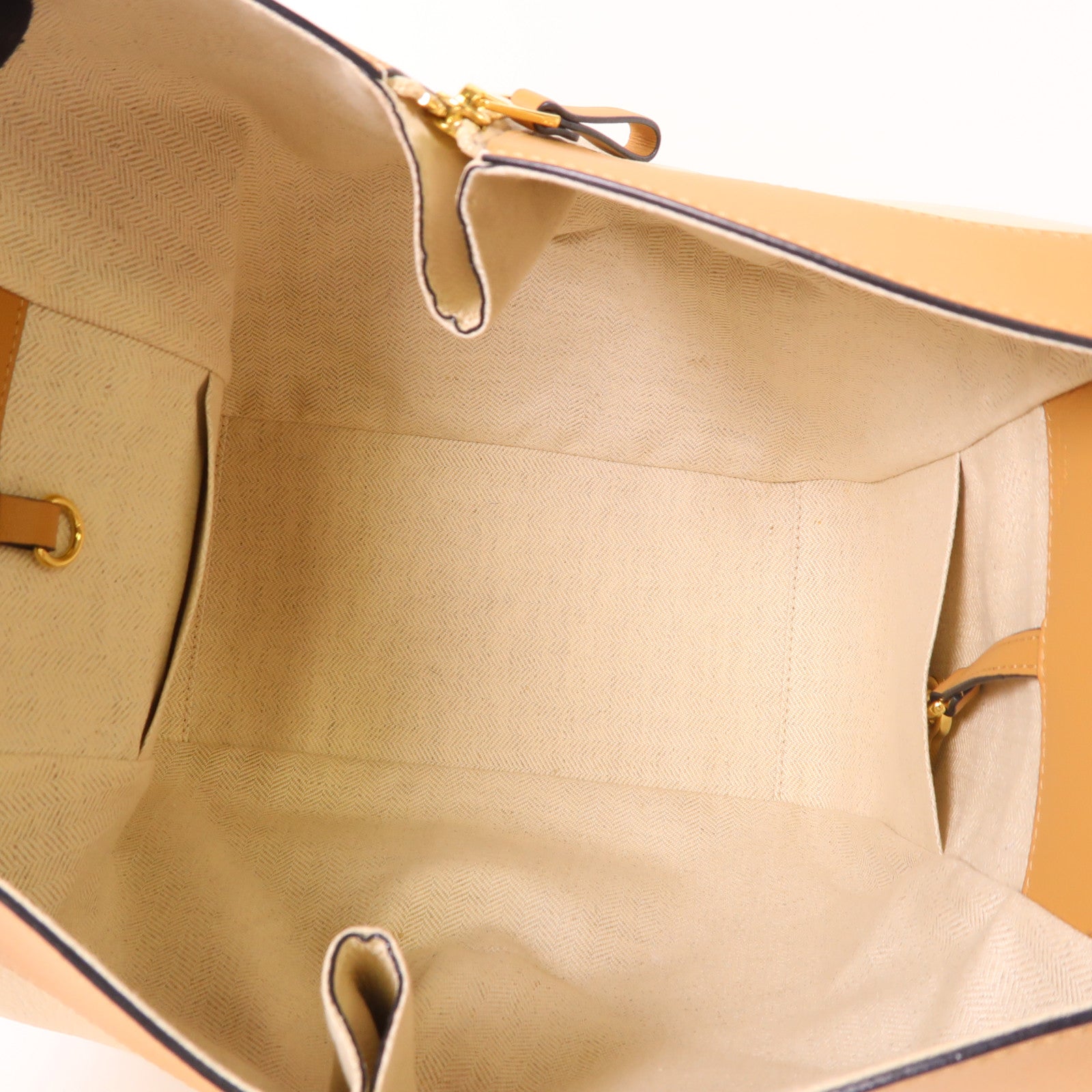 LOEWE 牛皮皮革Hammock MM金扣手挽肩背兩用袋