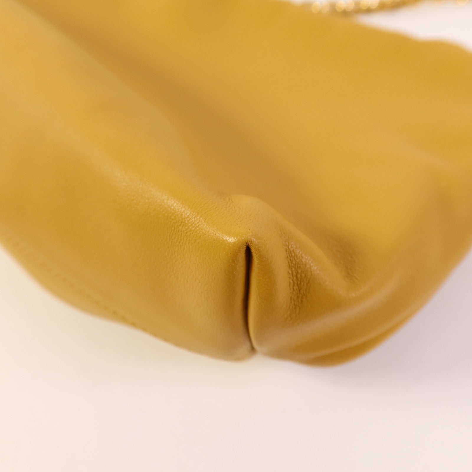 LOEWE 羊皮皮革Medium Flamenco Purse金扣肩背袋