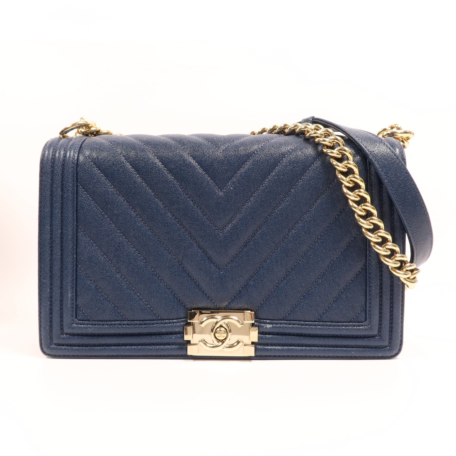 CHANEL Caviar皮革Boy 28金扣鏈帶肩背袋