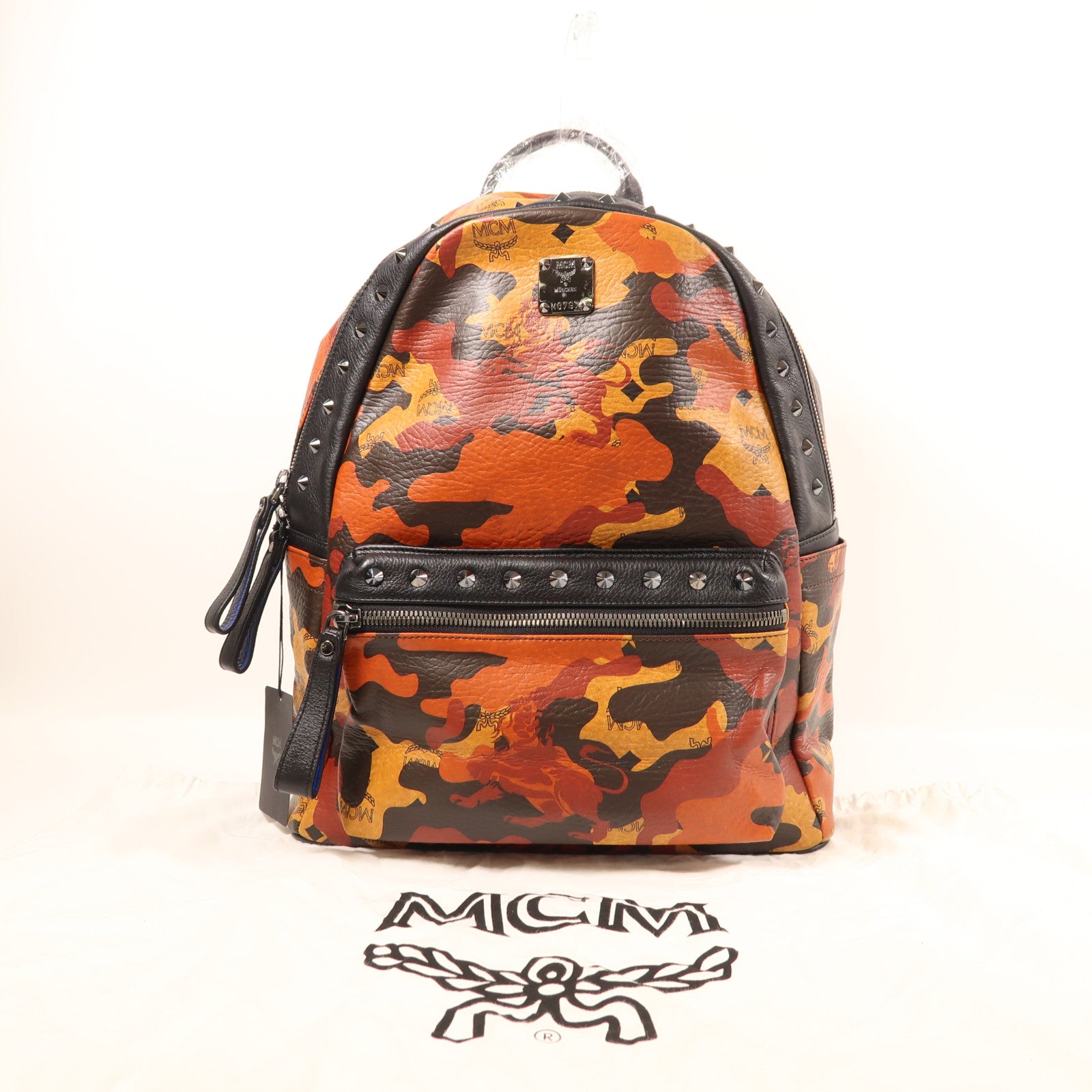 MCM 牛皮皮革Backpack銀扣背包