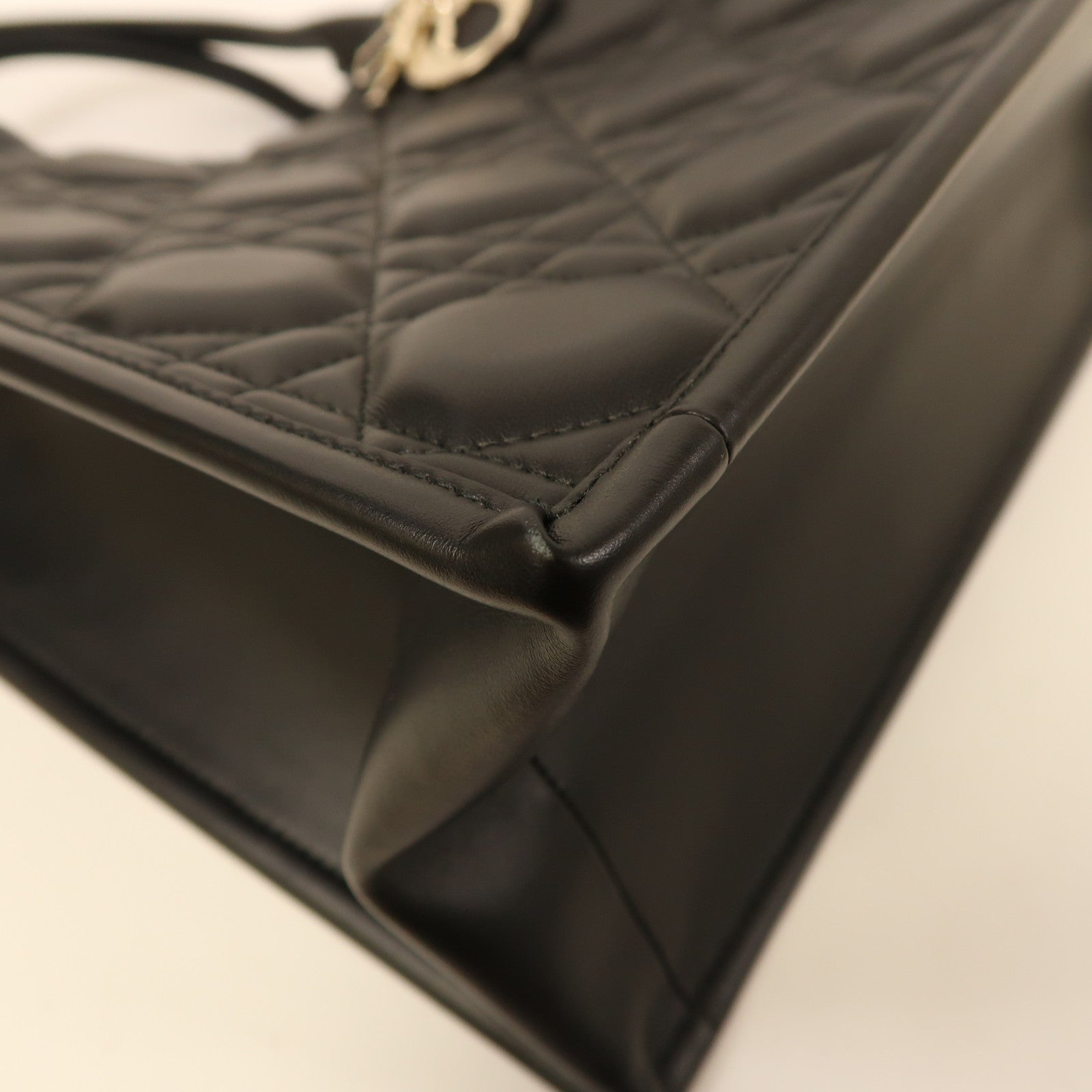 Dior 牛皮皮革Medium Book Tote金扣手挽肩背兩用袋黑色