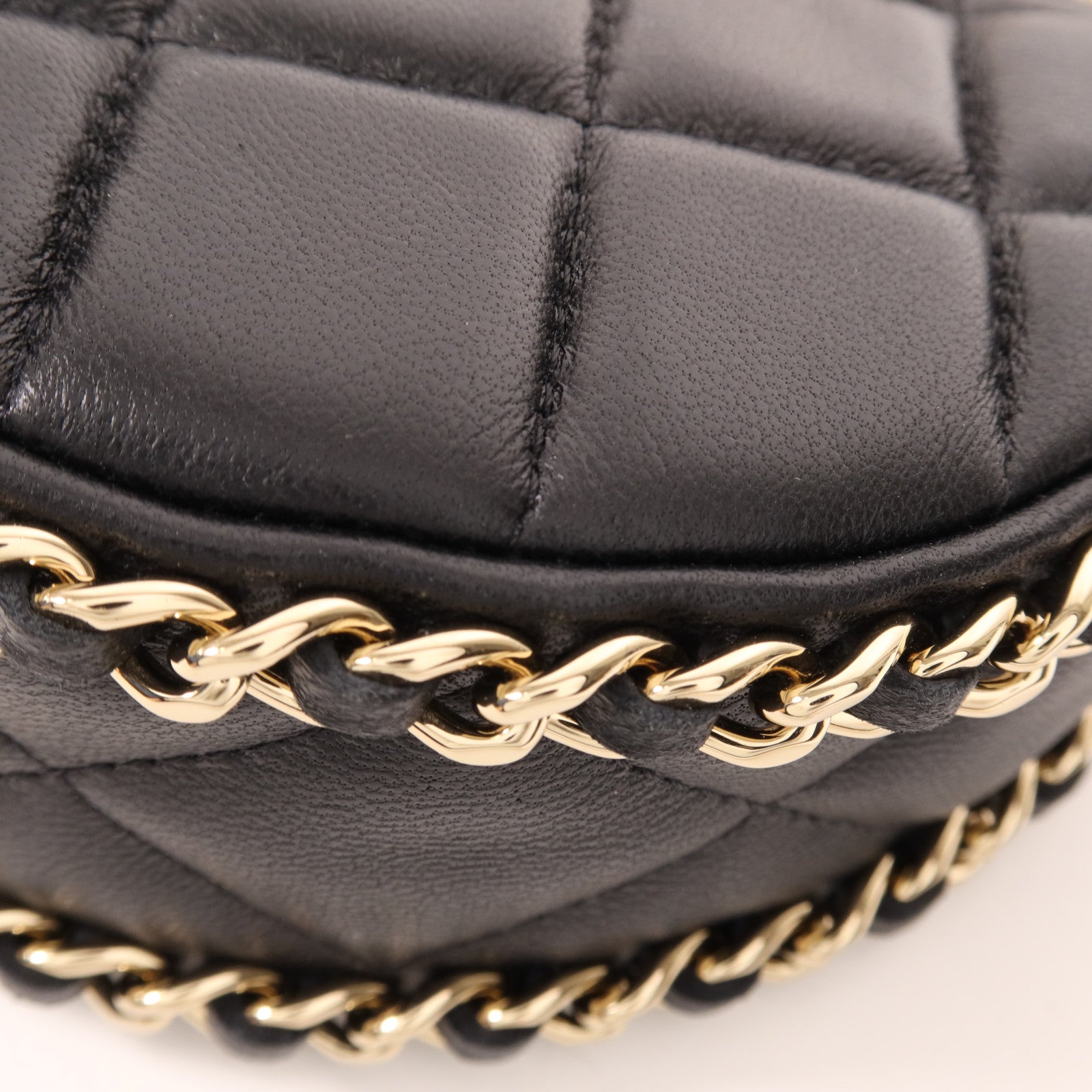 CHANEL 羊皮皮革Mini Chain Bag金扣鏈帶肩背袋