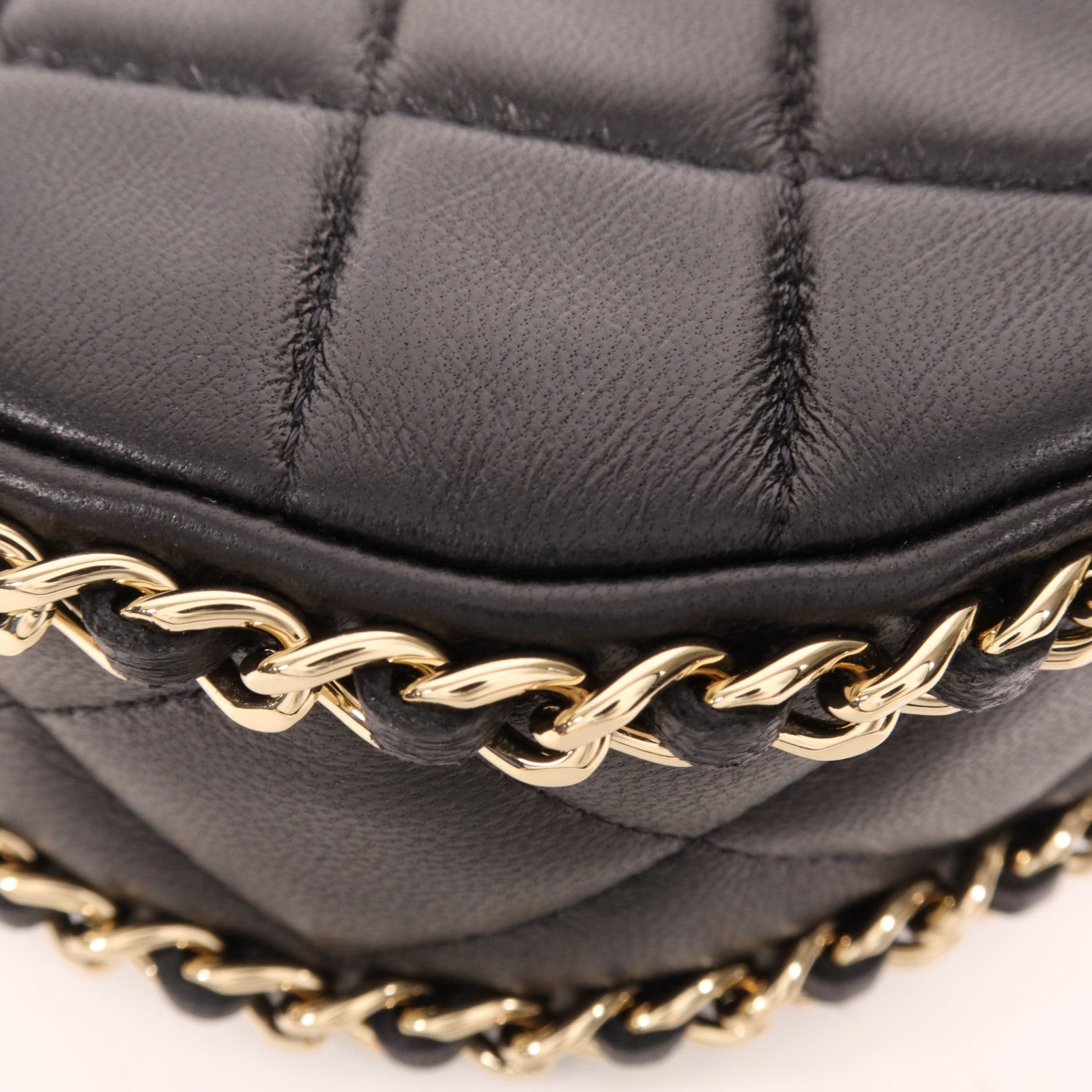 CHANEL 羊皮皮革Mini Chain Bag金扣鏈帶肩背袋