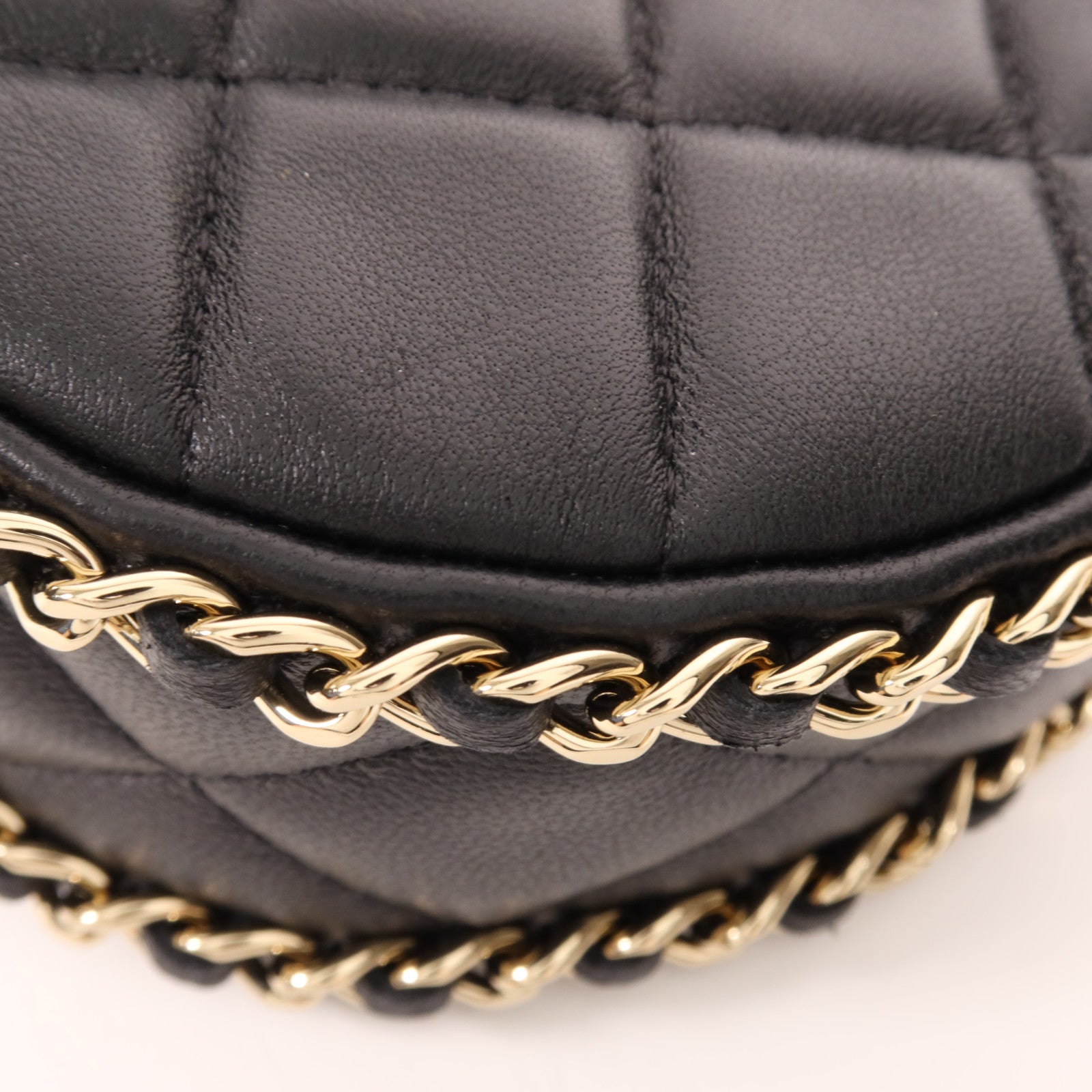 CHANEL 羊皮皮革Mini Chain Bag金扣鏈帶肩背袋