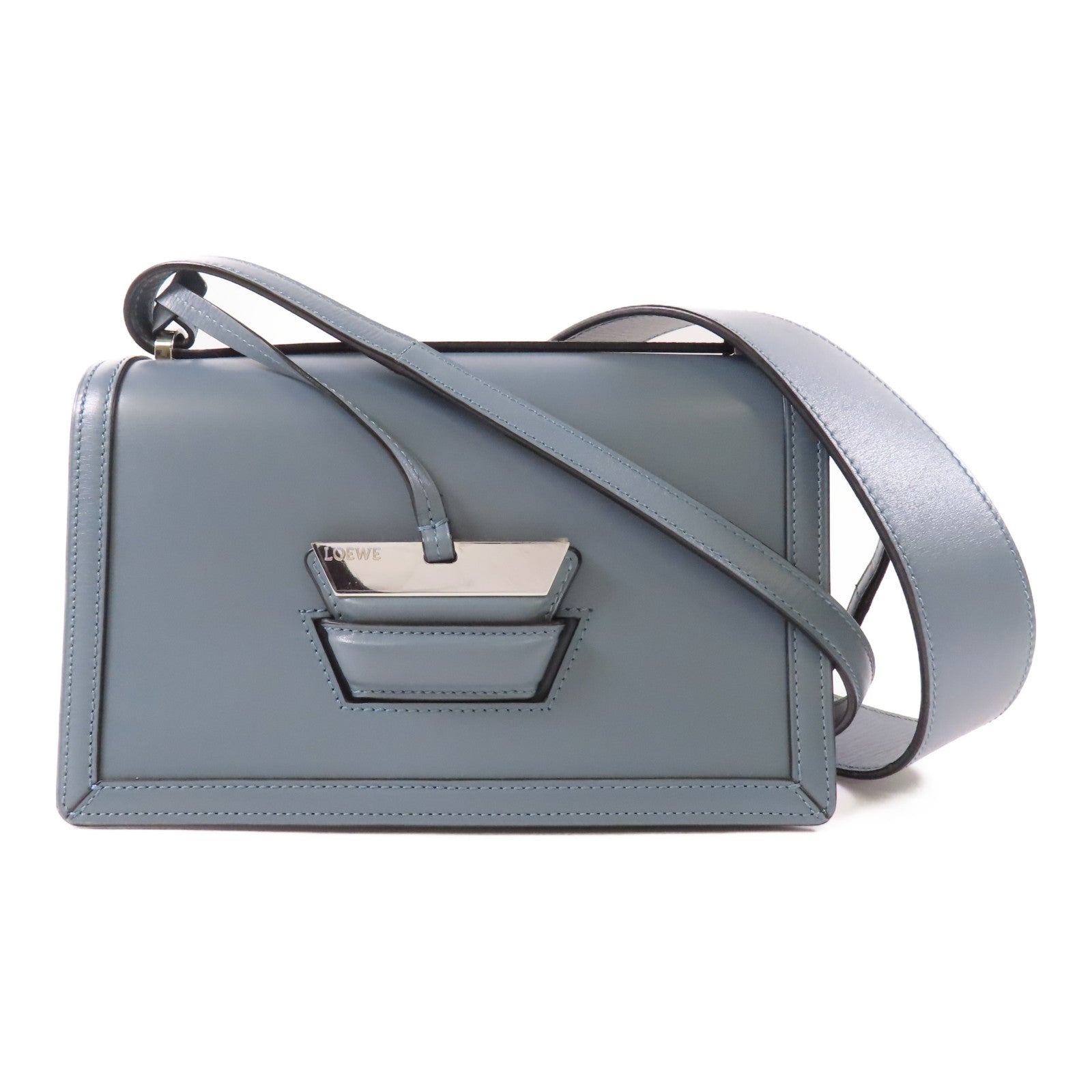 LOEWE 牛皮皮革Barcelona Stone Shoulder Bag銀扣肩背袋