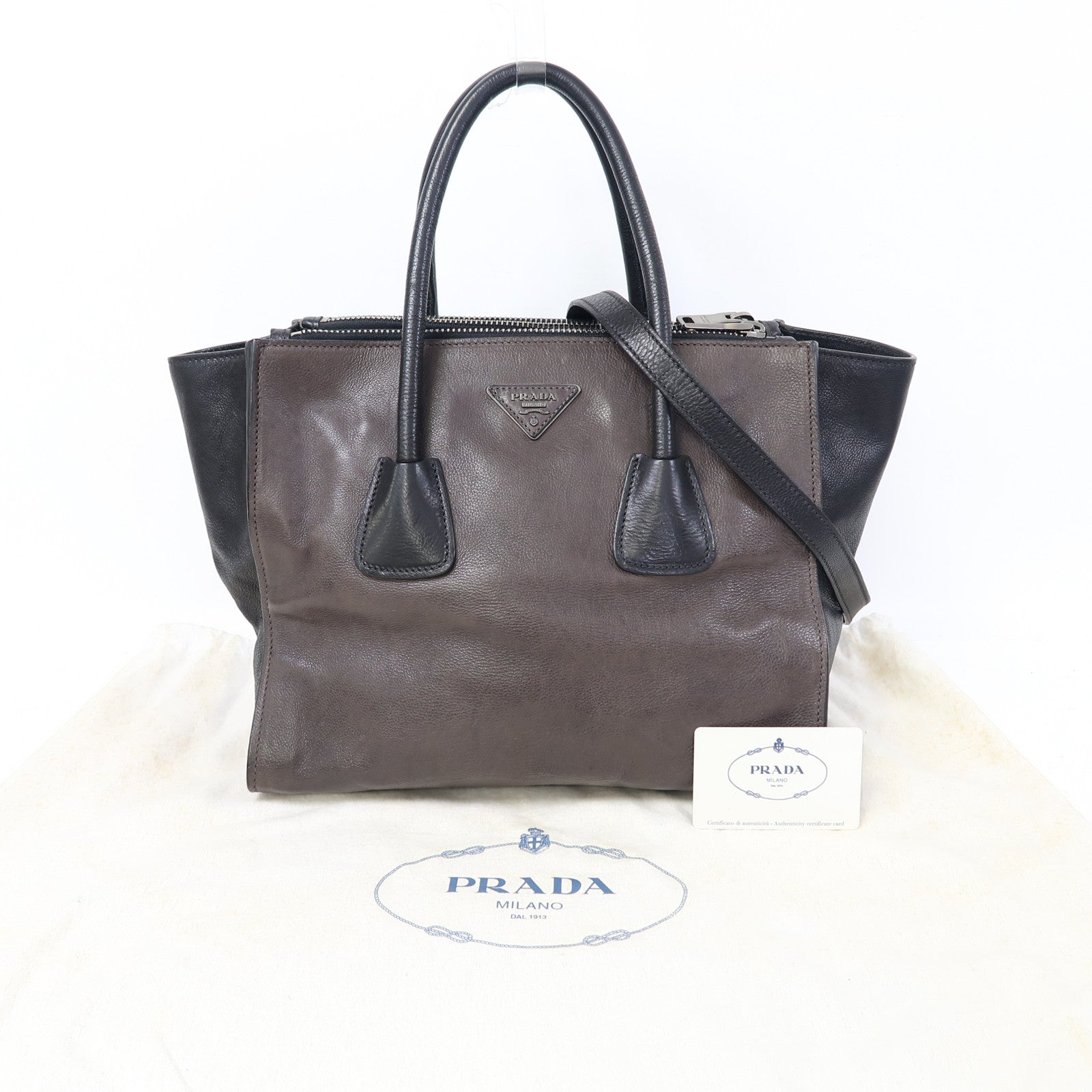 PRADA 【激減優惠】牛皮皮革Shouledr Bag銀扣手挽肩背兩用袋灰色/黑色