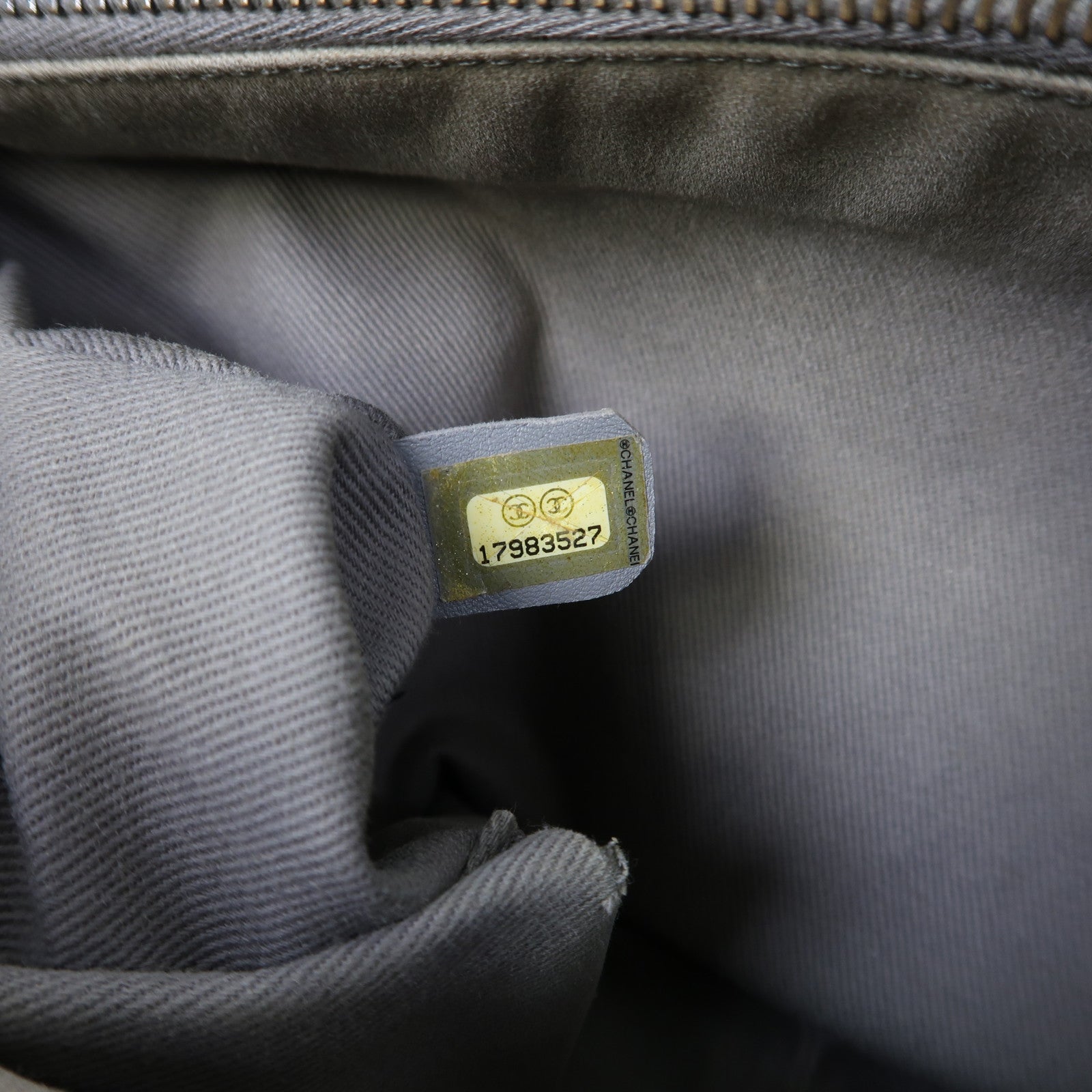 CHANEL 【激減優惠】菱格牛皮皮革Chain Shoulder銀扣鏈帶肩背袋黑色