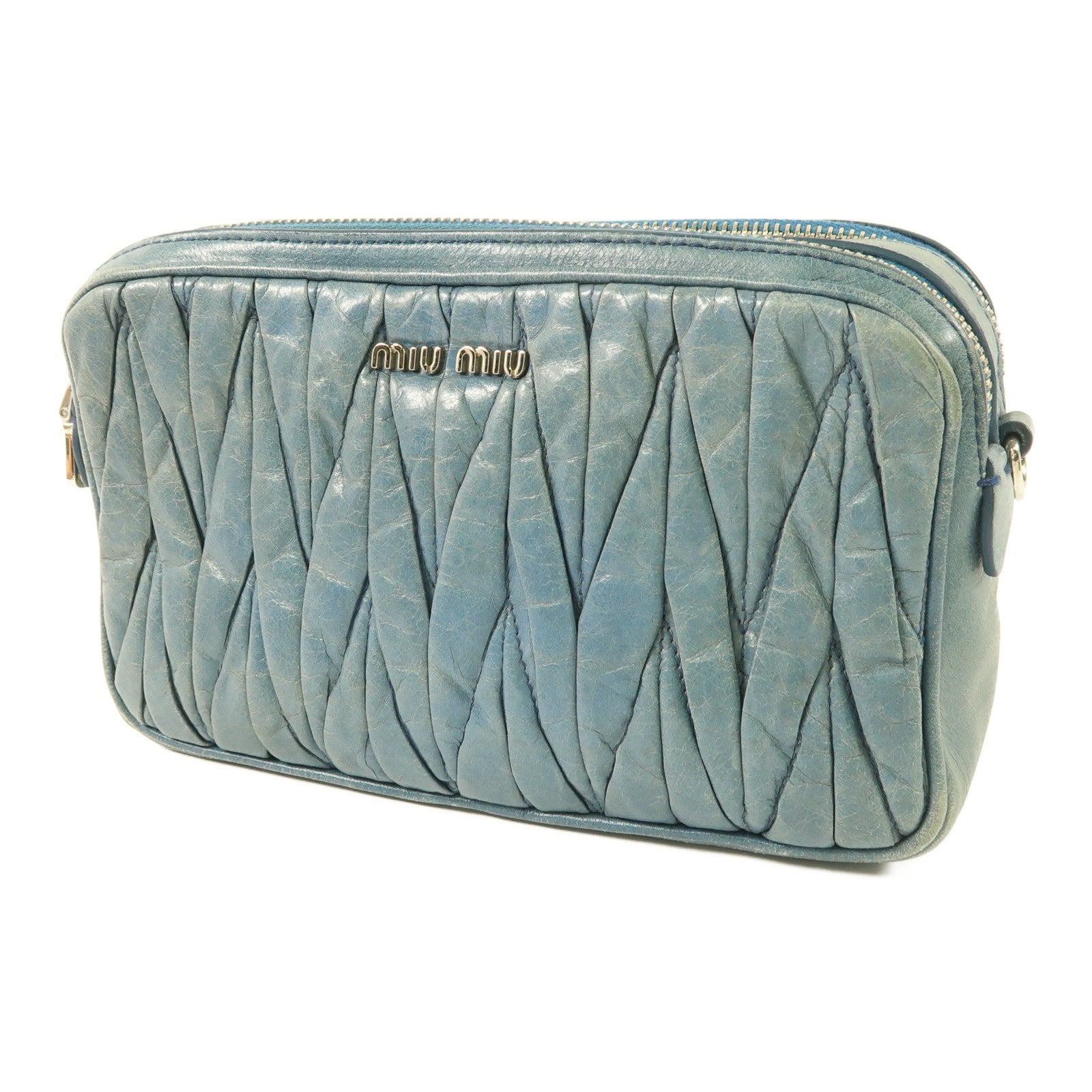 Miu Miu 牛皮皮革Shoulder Bag銀扣肩背袋