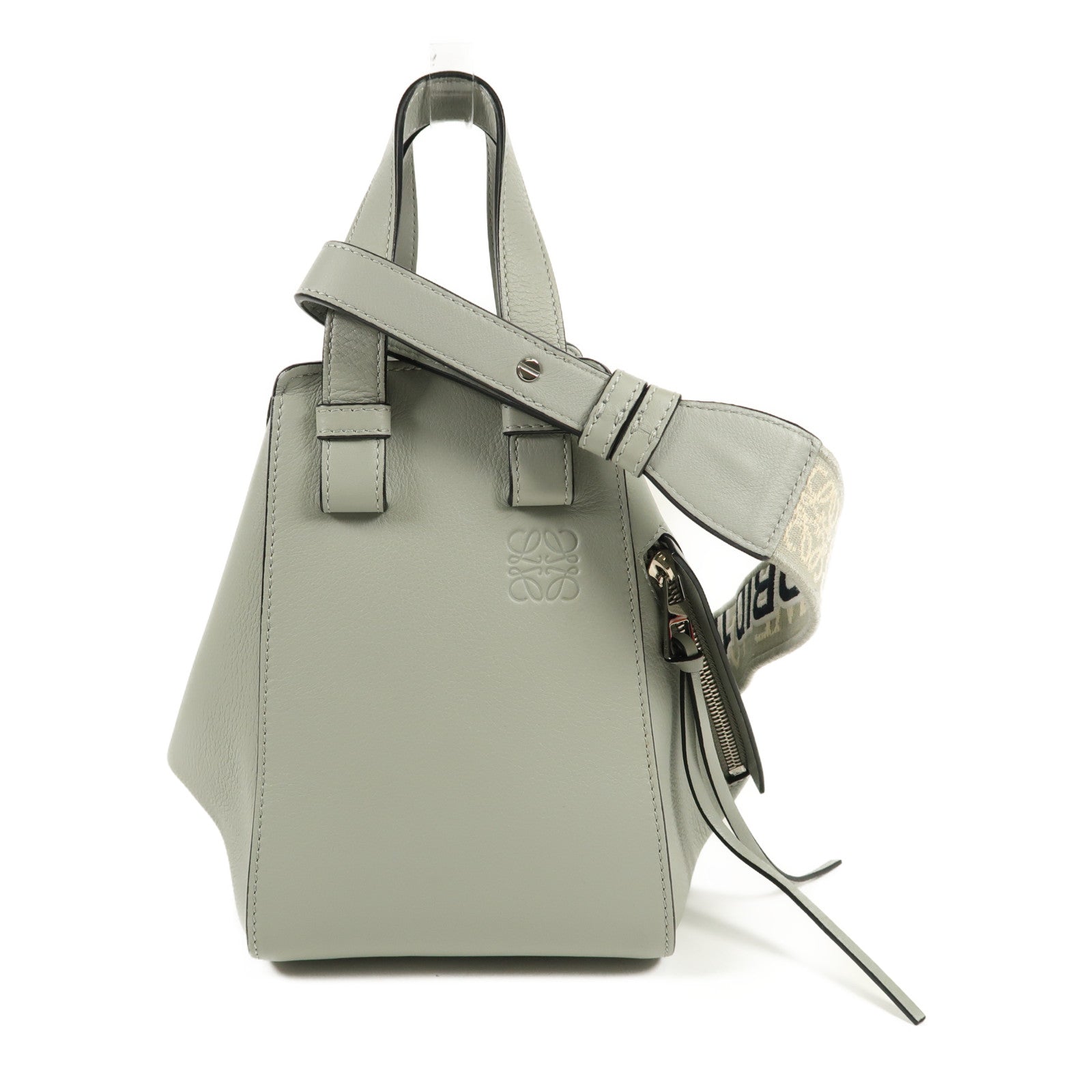 LOEWE 牛皮皮革Hammock銀扣手挽肩背兩用袋