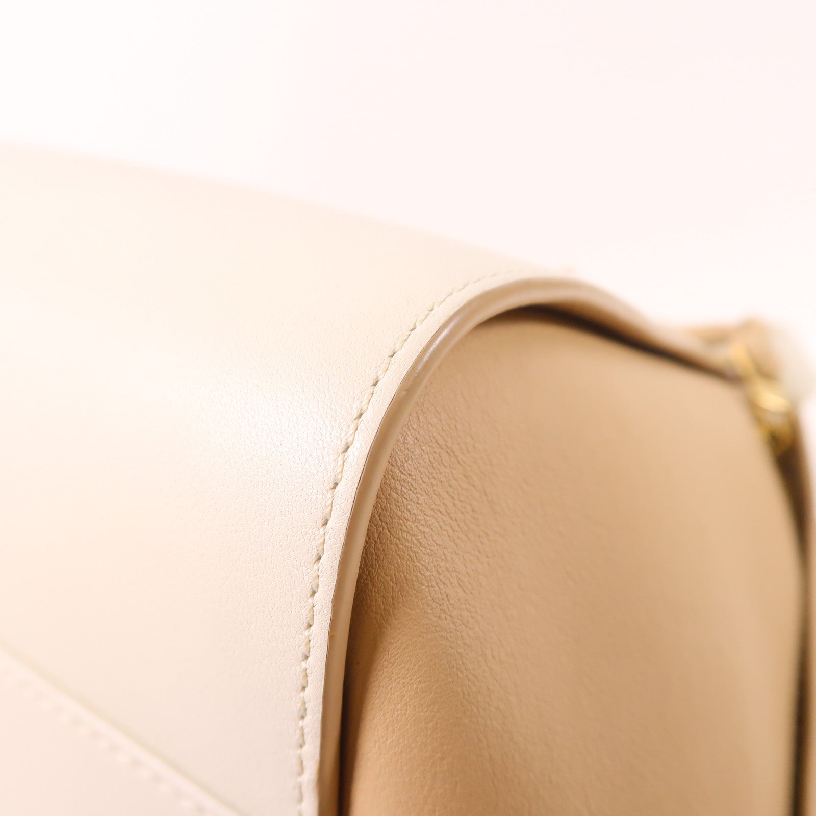 LOEWE 牛皮皮革Hammock Small金扣手挽肩背兩用袋