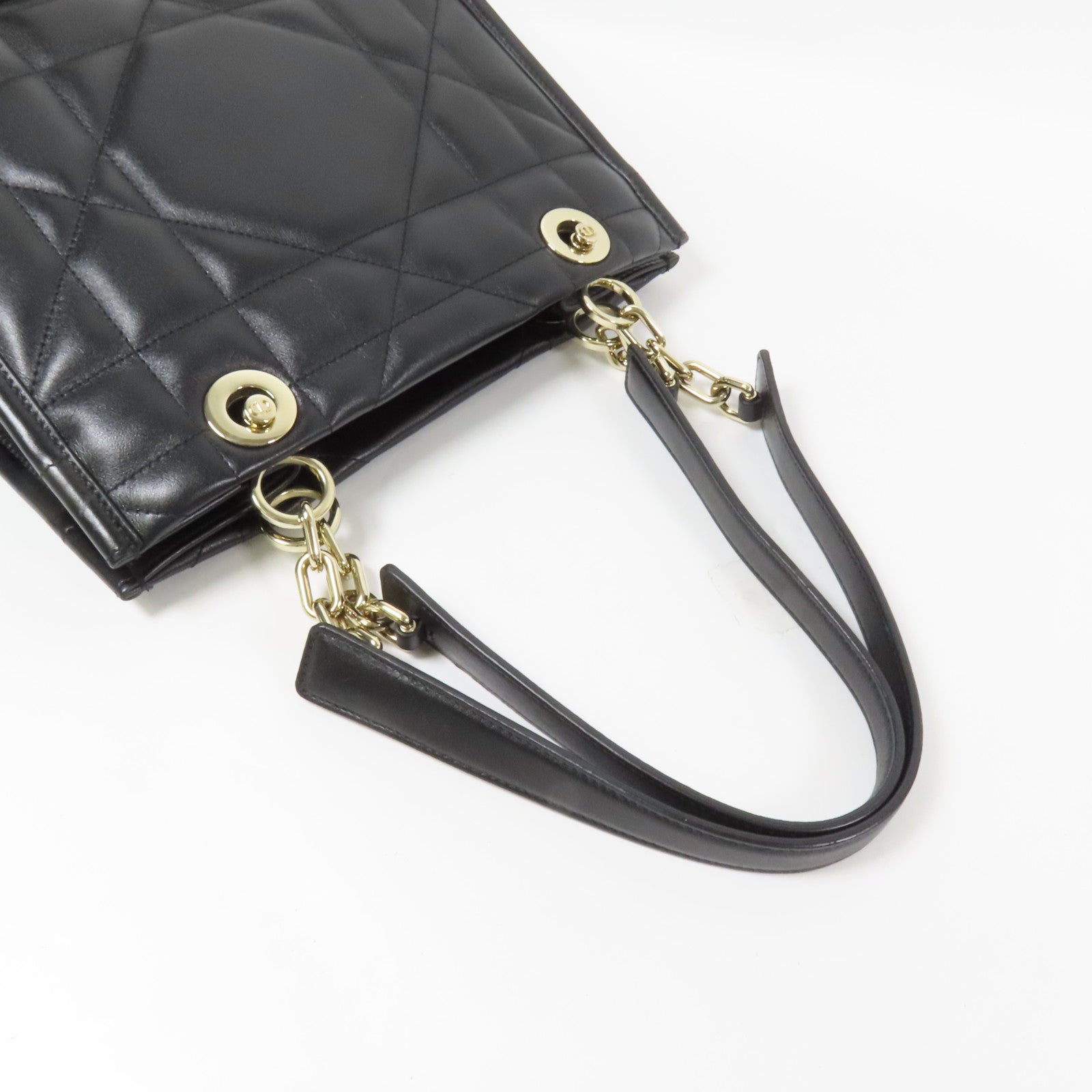 Dior 羊皮皮革Essential Tote Small金扣肩背袋