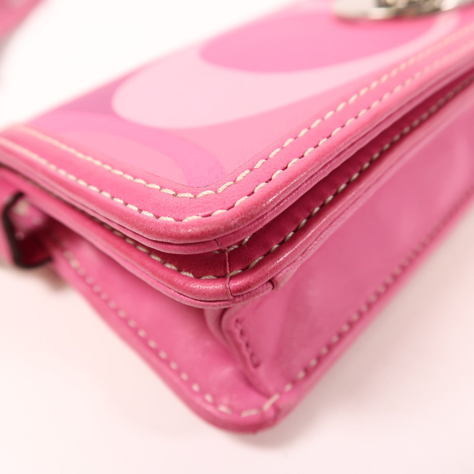 COACH Satin Pouch銀扣手拿包