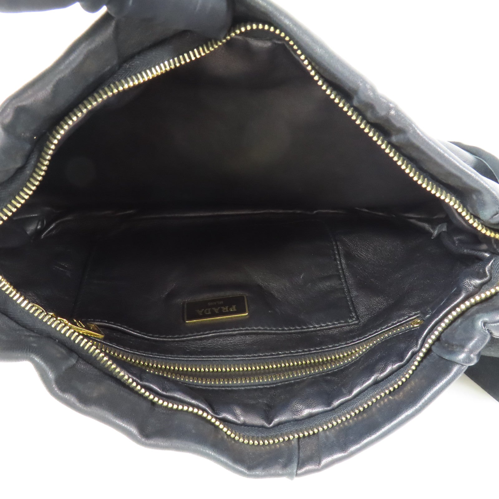 PRADA 皮革Nappa Antique金扣手拿包