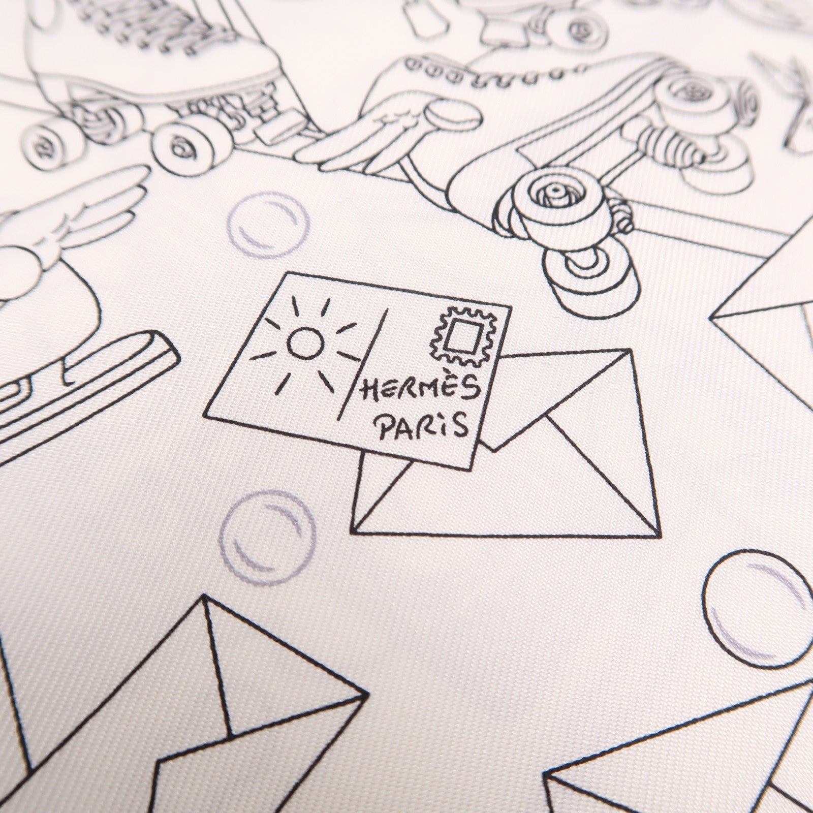 HERMES Scarf 90X90 Silk White