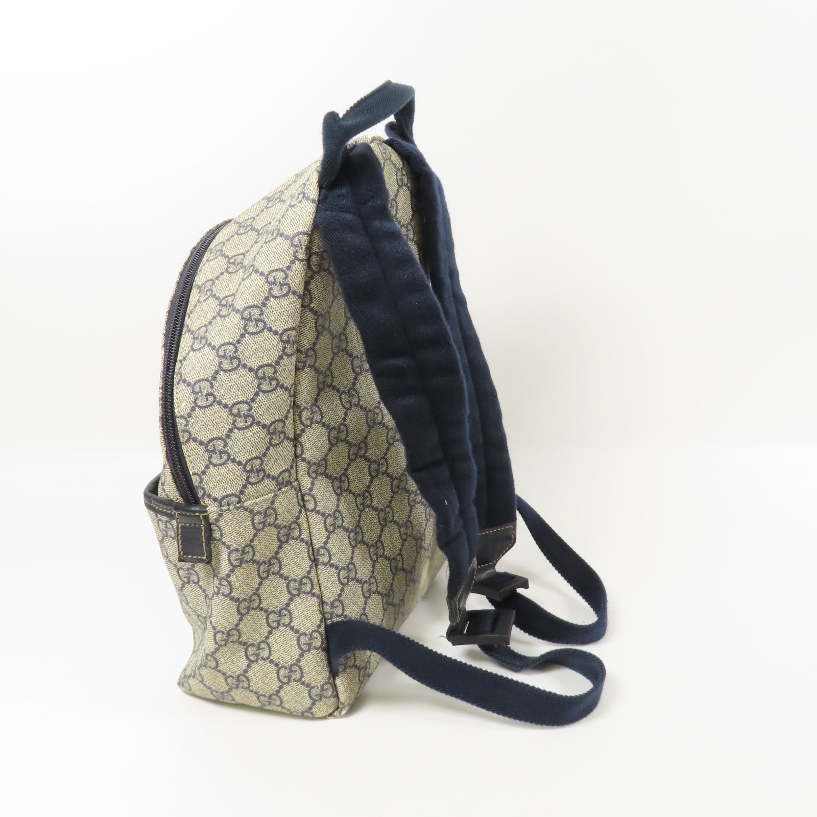 GUCCI 塗層帆布GG Supreme Backpack背包