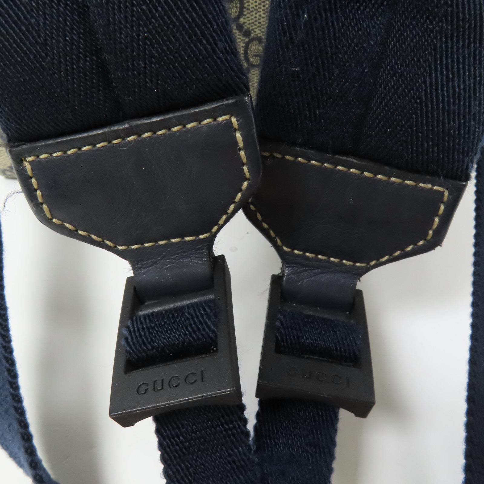 GUCCI 塗層帆布GG Supreme Backpack背包