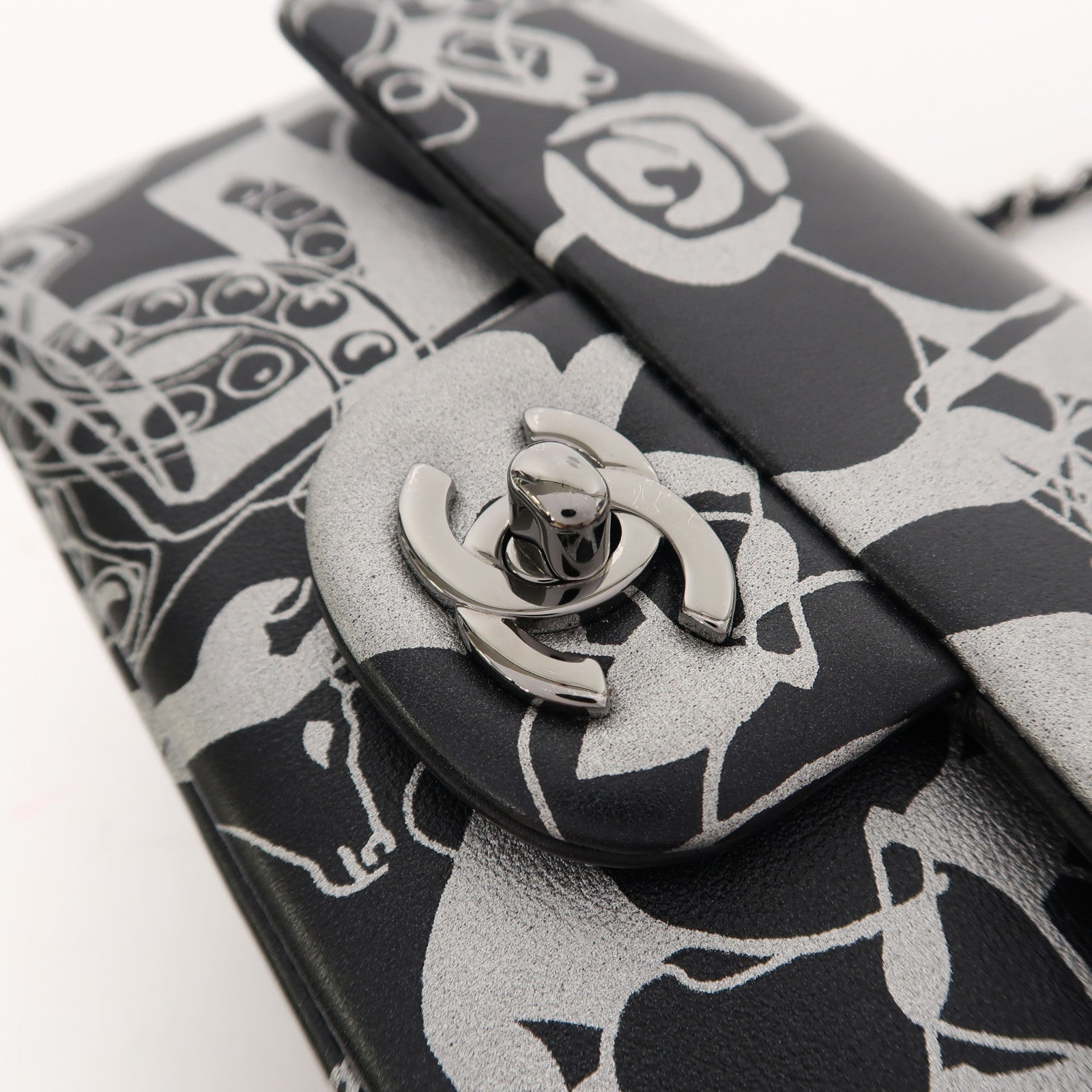 CHANEL 【激減優惠】牛皮皮革Chain Shoulder銀扣鏈帶肩背袋黑色/銀色