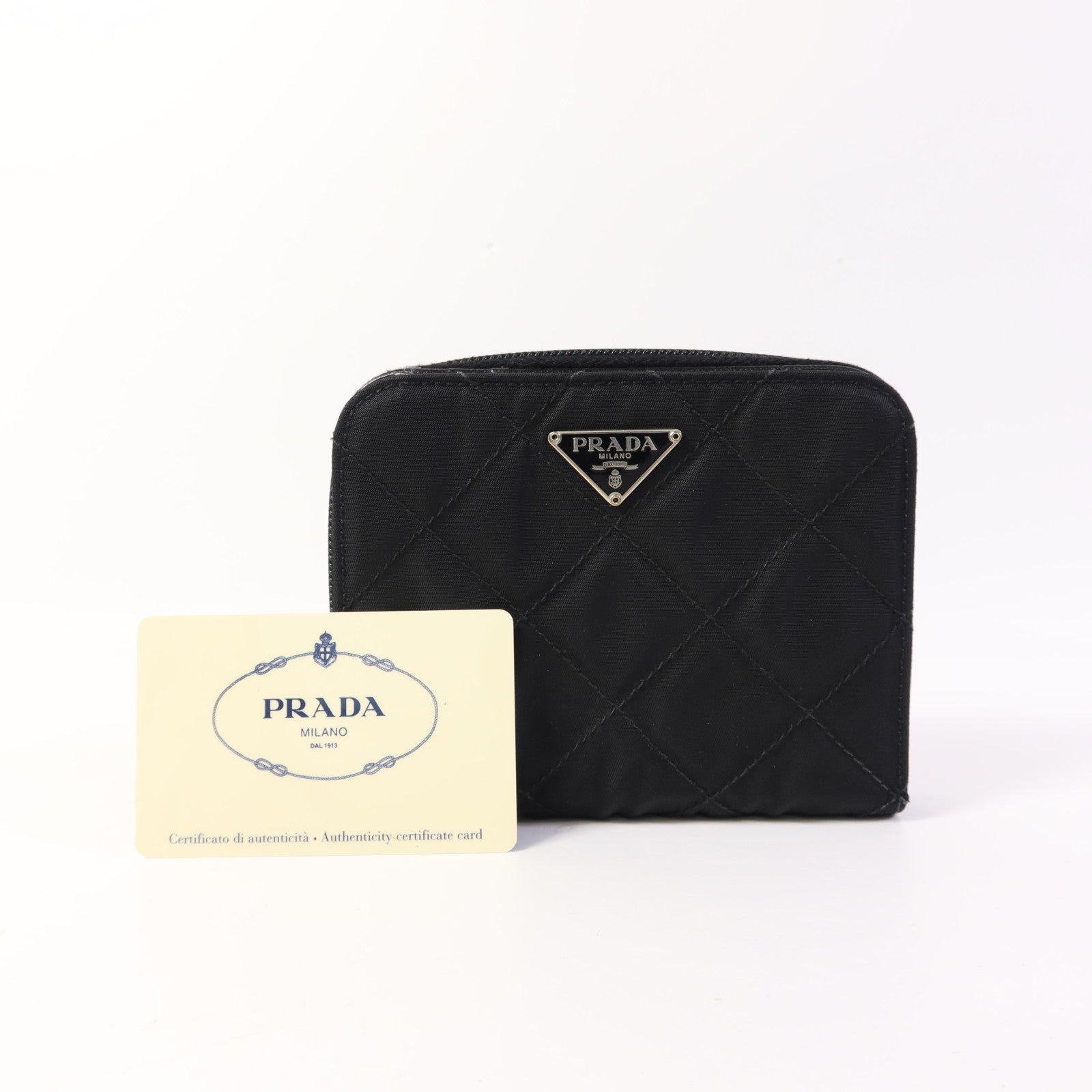 PRADA 尼龍Bifold Wallet銀扣錢包