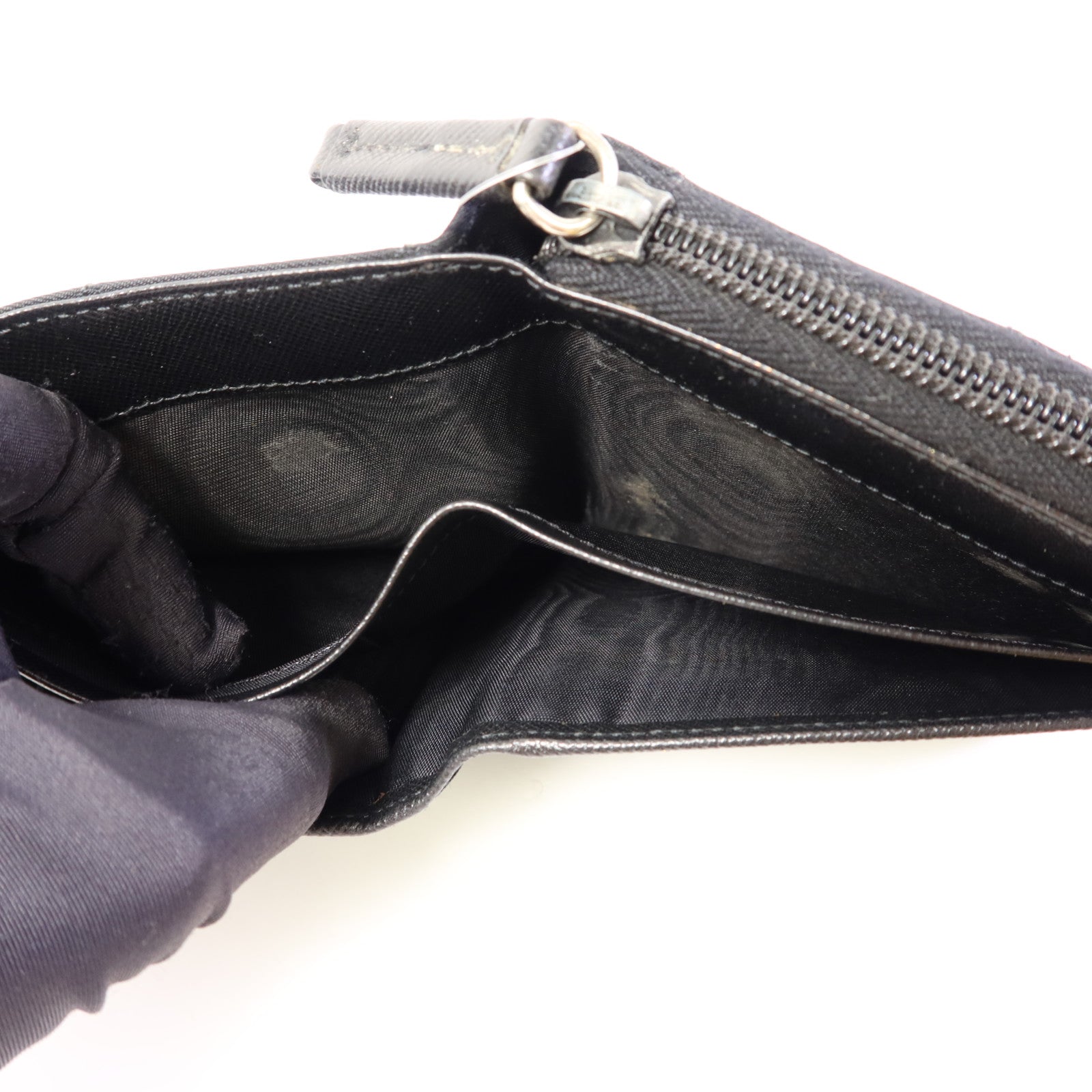 PRADA 尼龍Bifold Wallet銀扣錢包