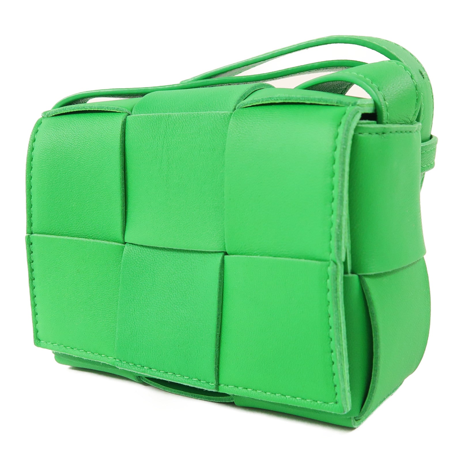 BOTTEGA VENETA 牛皮皮革Mini Cassette金扣肩背袋