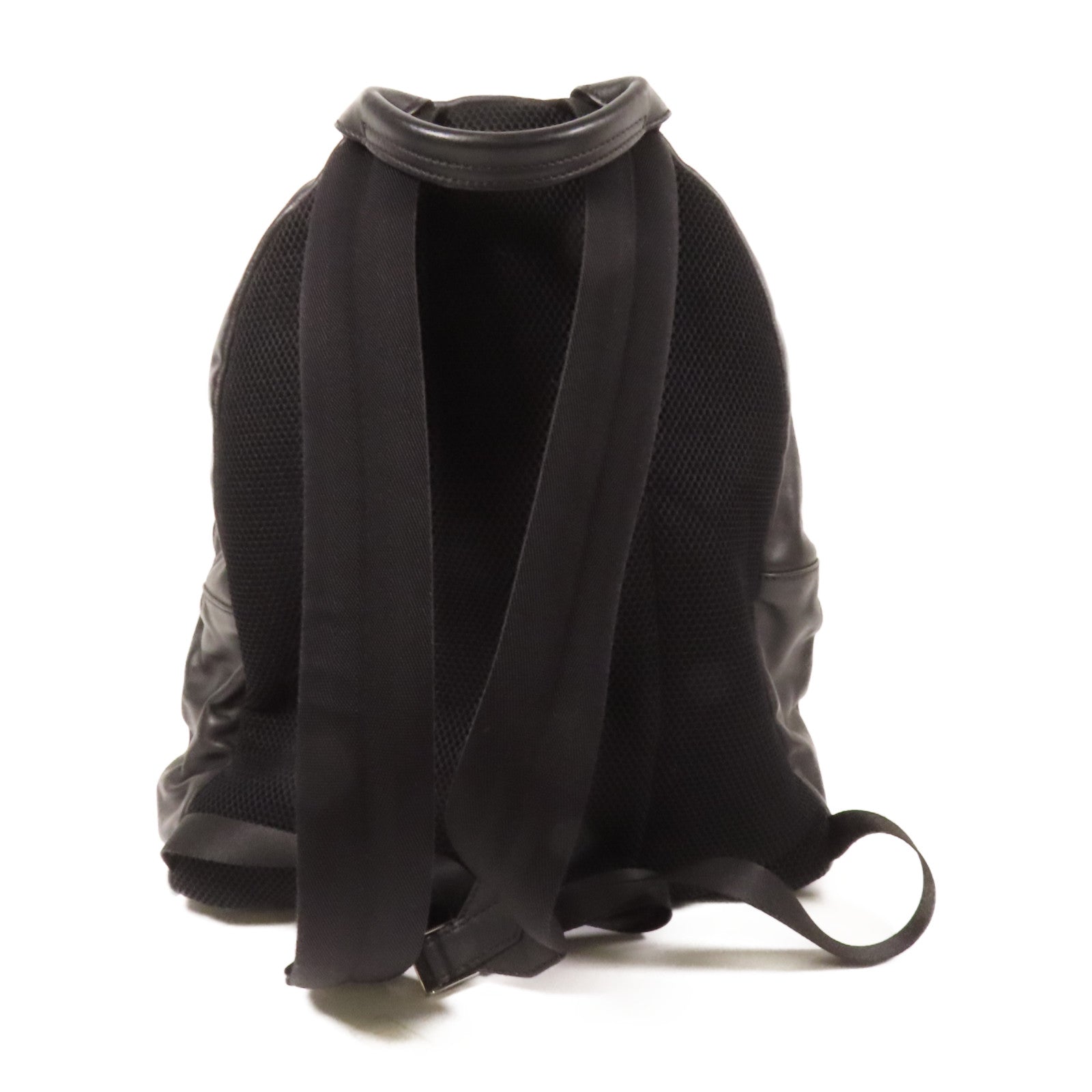 FENDI 牛皮皮革Backpack銀扣背包