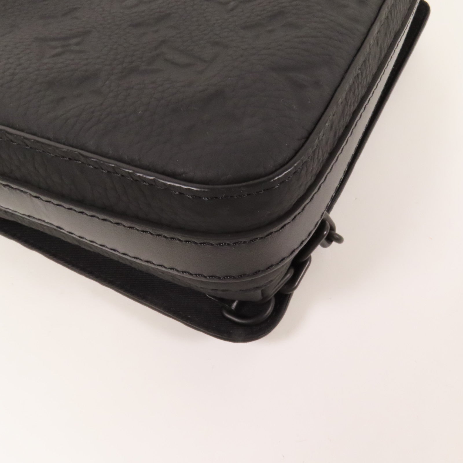 LOUIS VUITTON Monogram Taurillon Steamer Messenger肩背袋